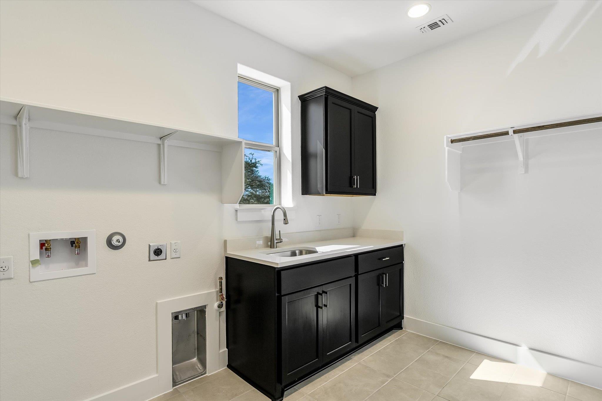 3089 Green Grange Ln, Leander, TX 78641