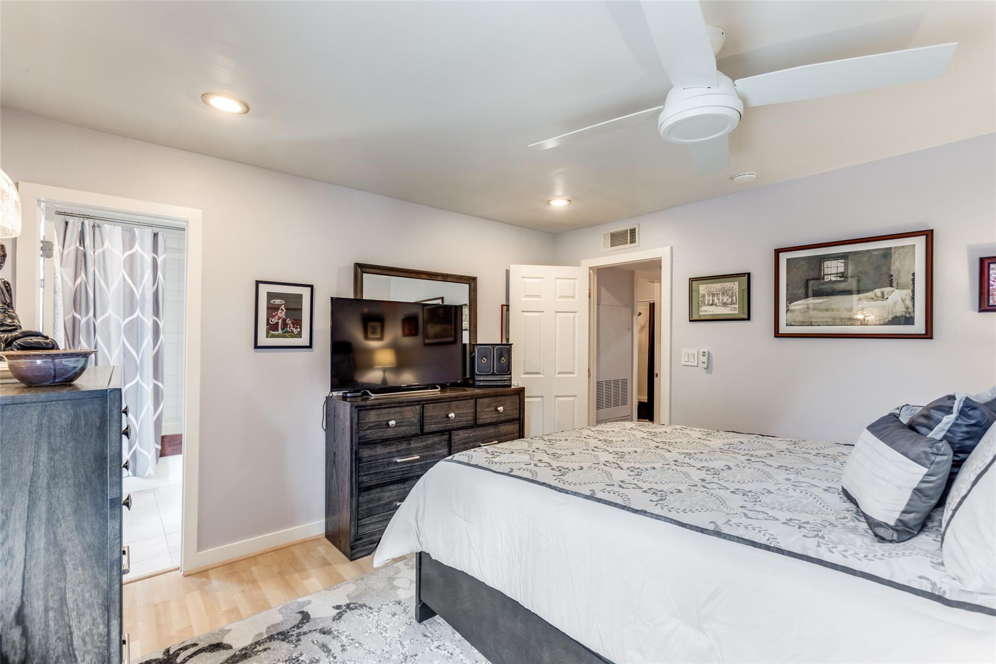 5004 Fort Clark Dr, Austin, TX 78745