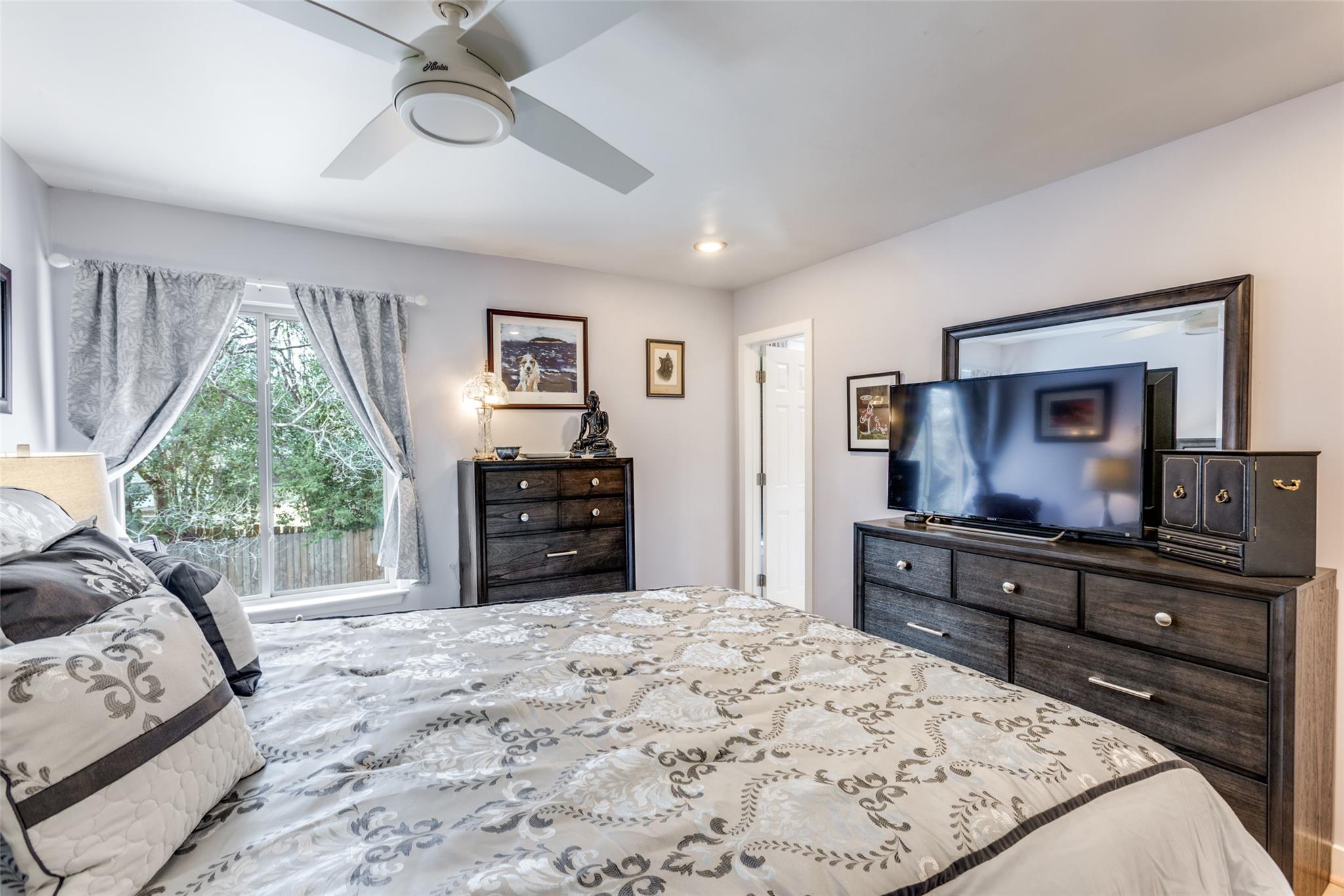 5004 Fort Clark Dr, Austin, TX 78745