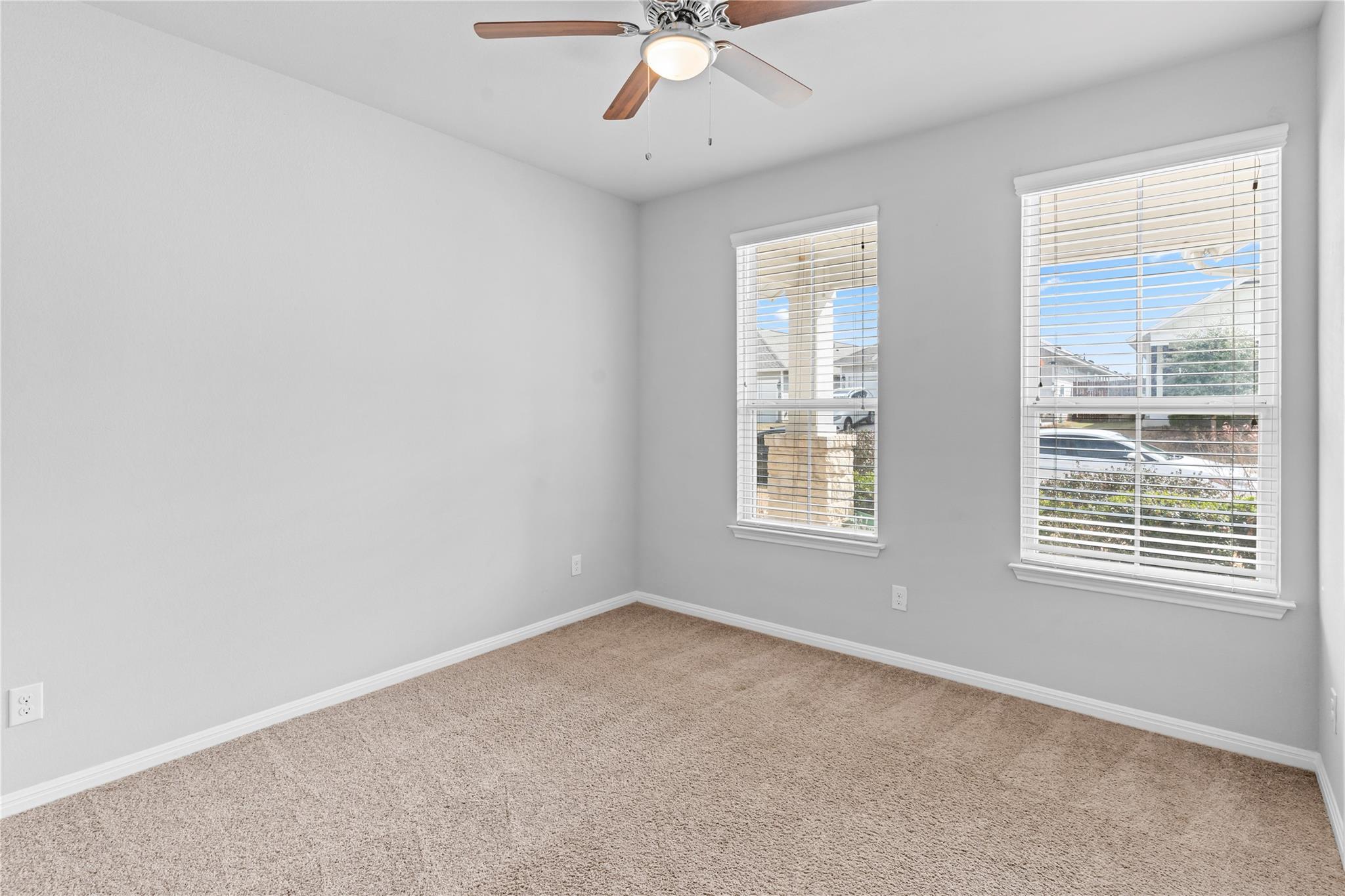 245 E Broade St, Leander, TX 78641