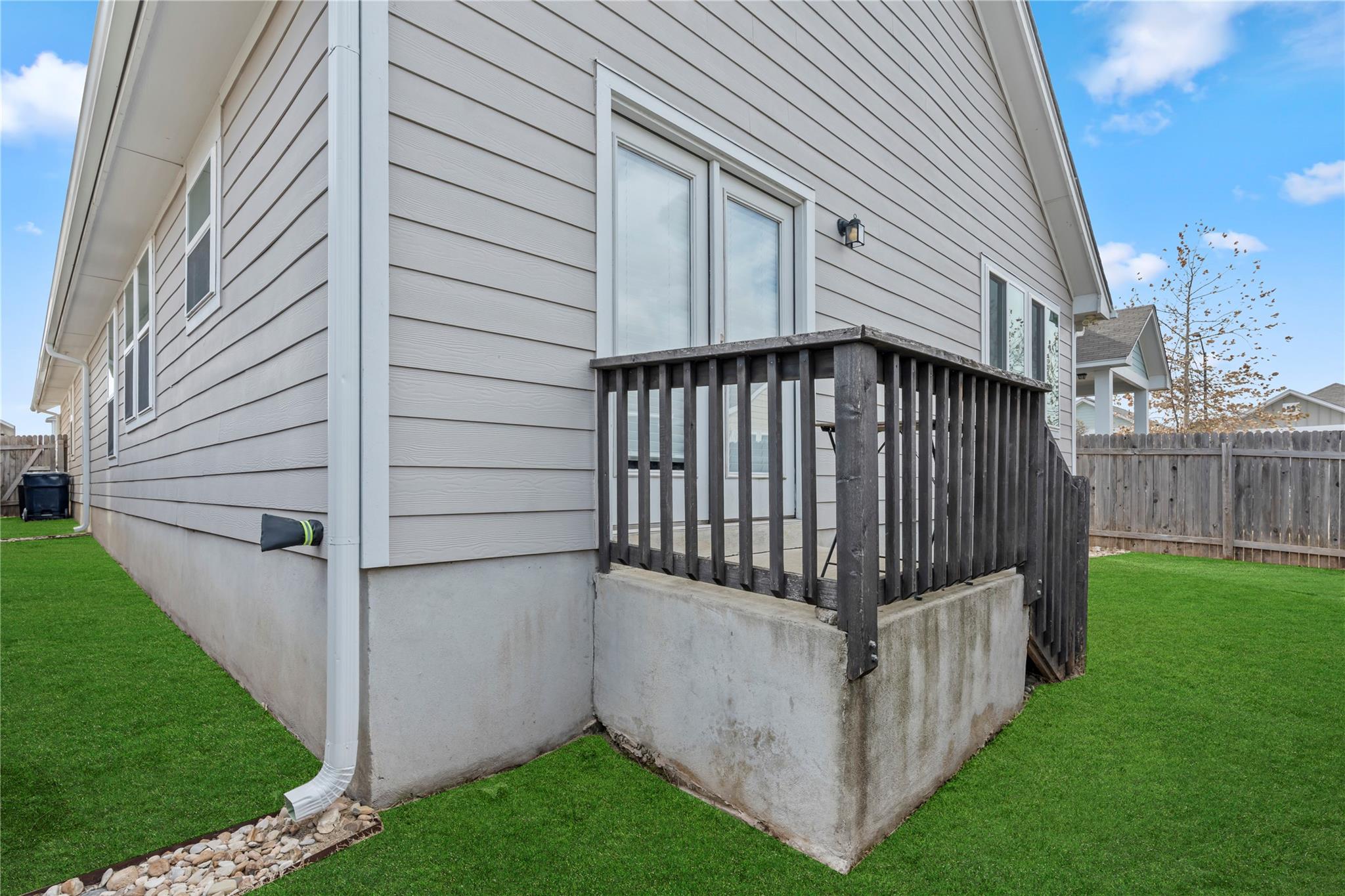 245 E Broade St, Leander, TX 78641