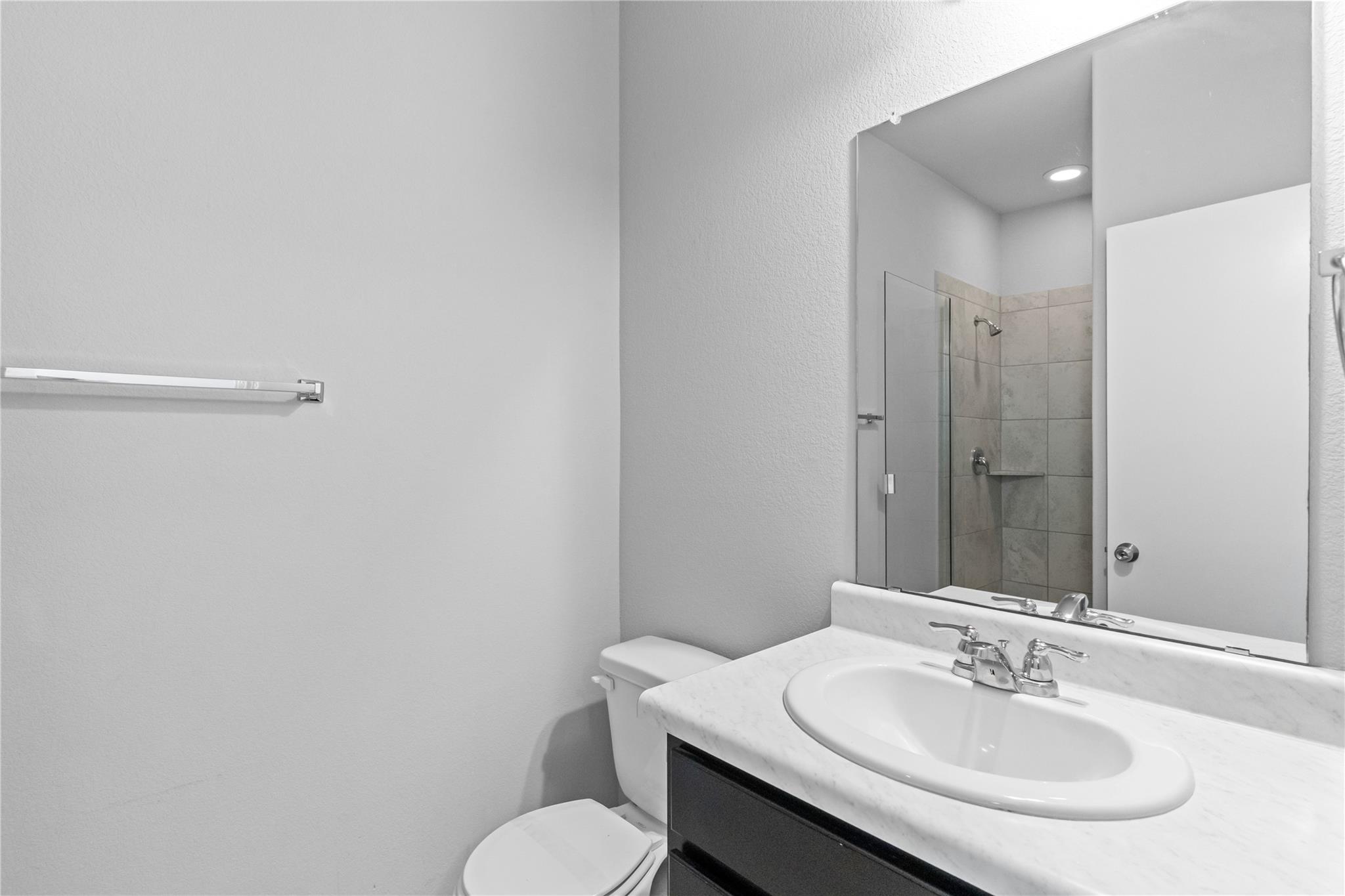 245 E Broade St, Leander, TX 78641