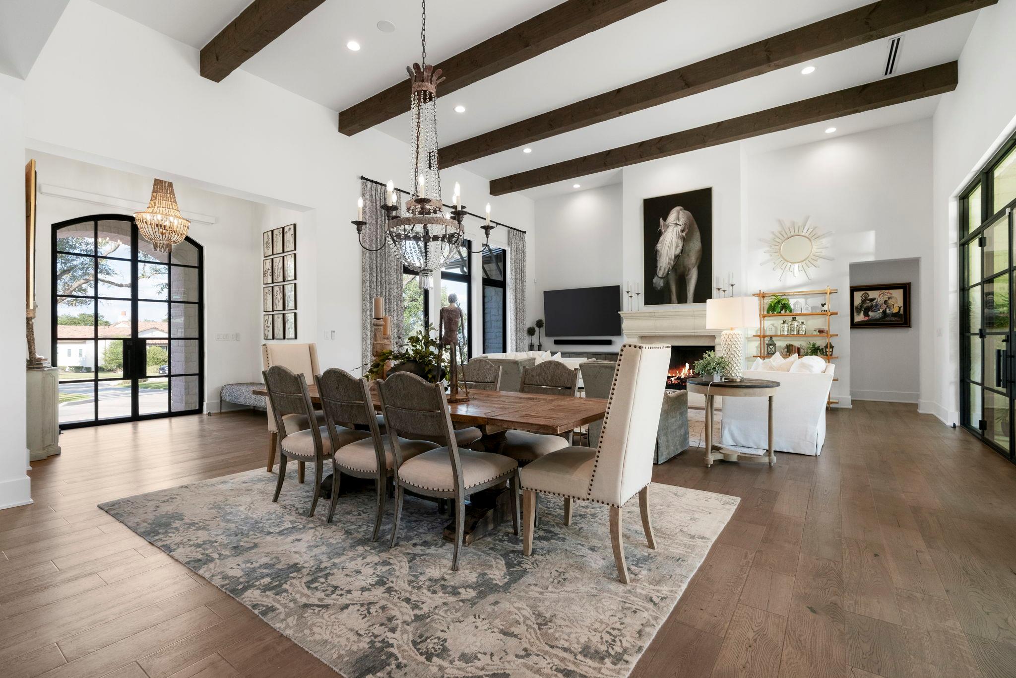 442 Delayne Dr, Austin, TX 78737