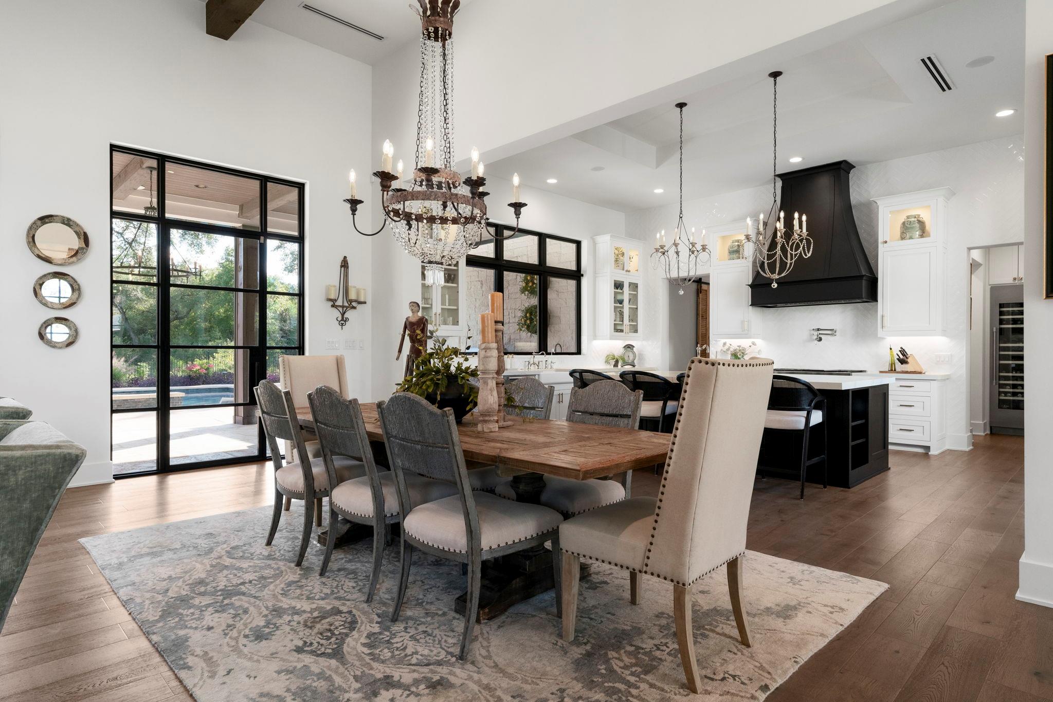 442 Delayne Dr, Austin, TX 78737