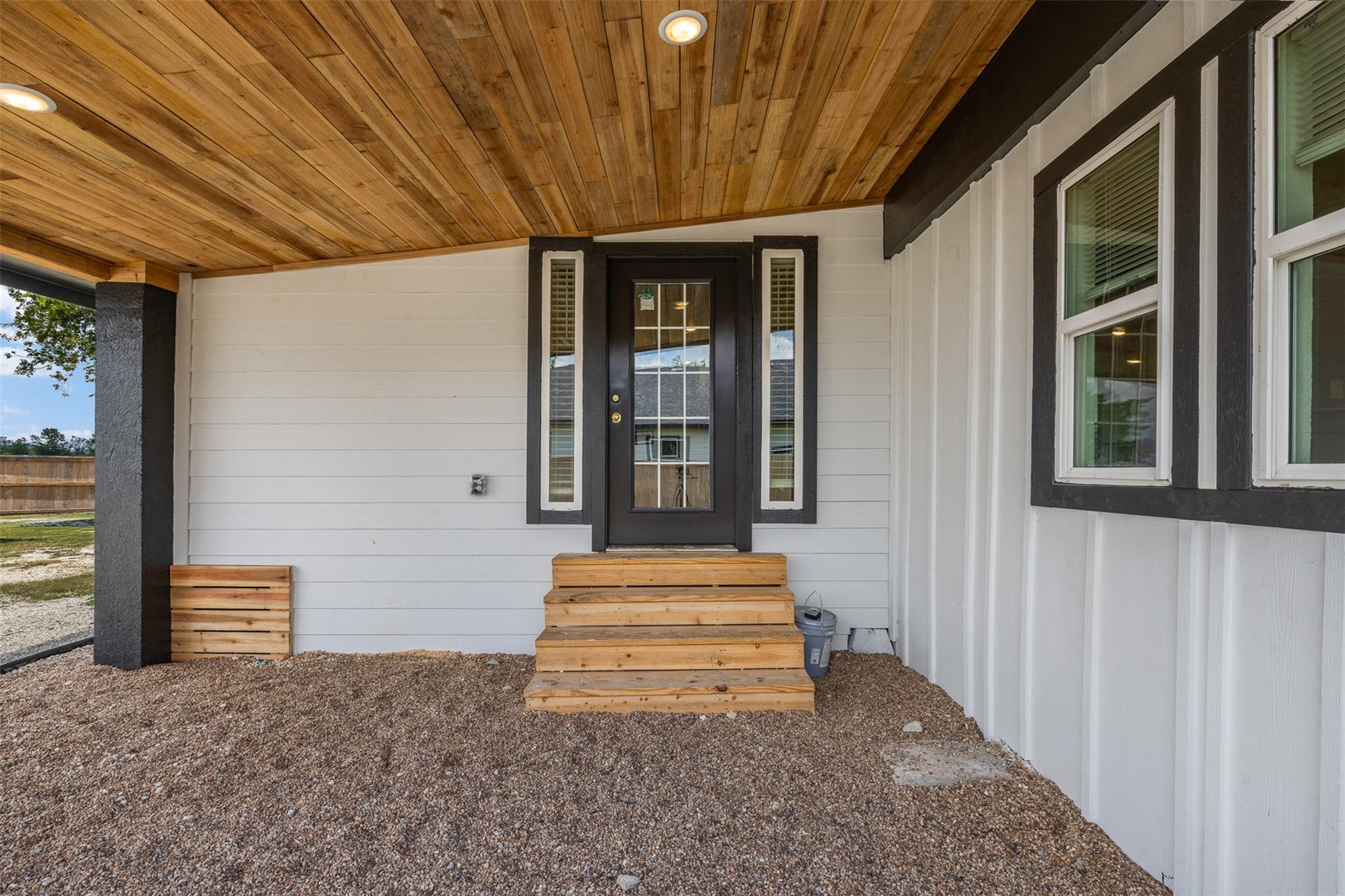 962 SH 304, Bastrop, TX 78602