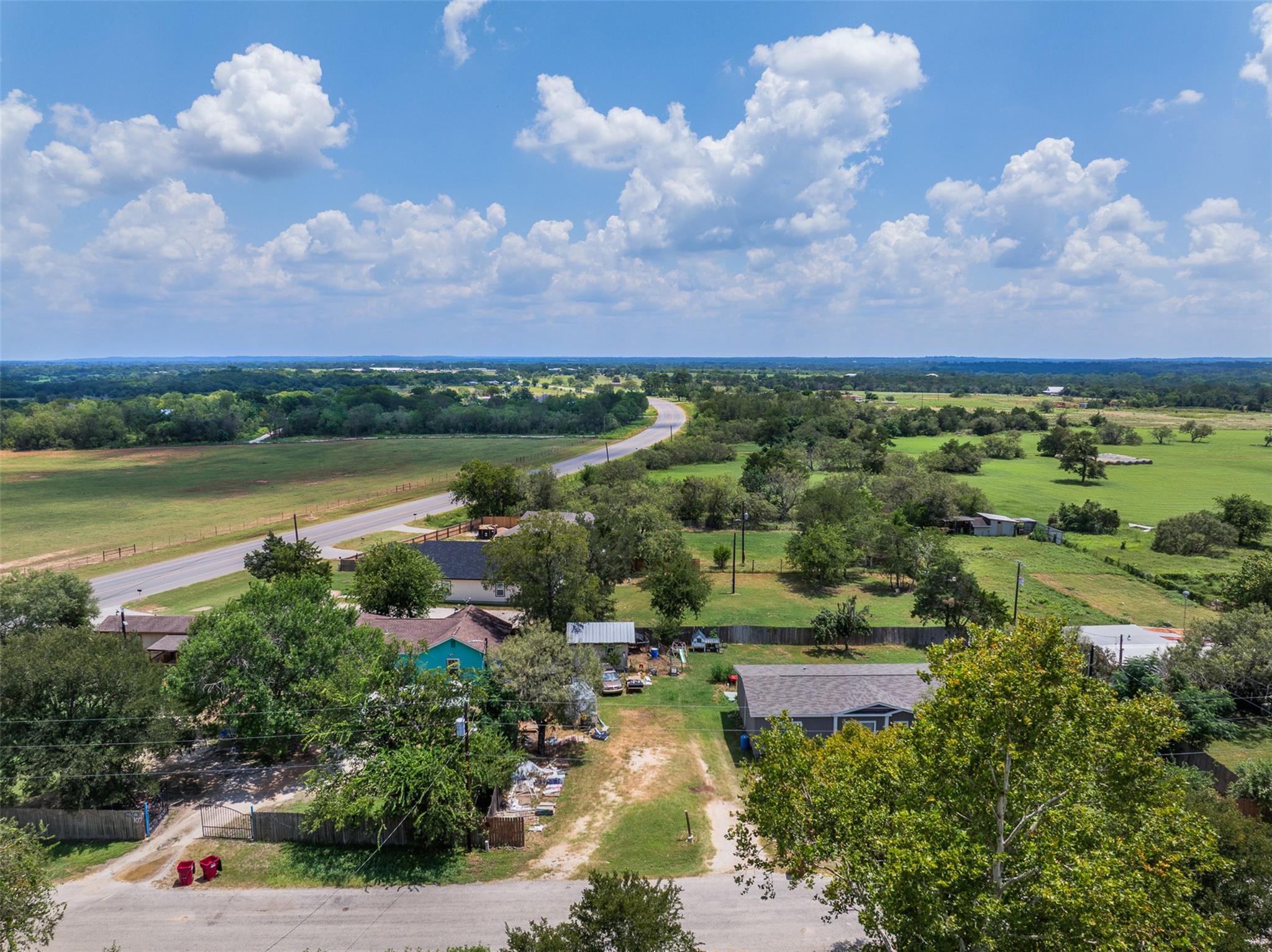 962 SH 304, Bastrop, TX 78602