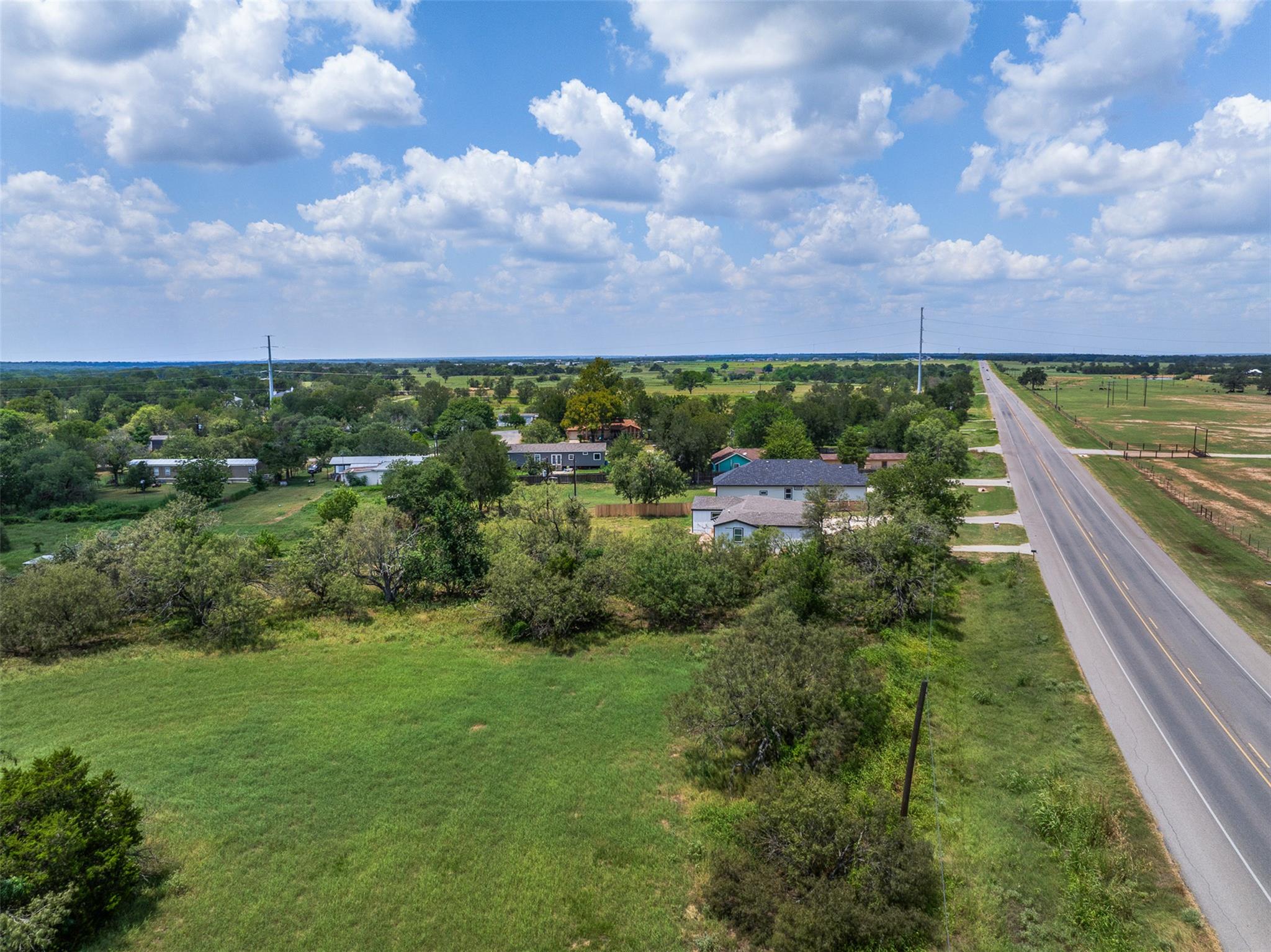 962 SH 304, Bastrop, TX 78602