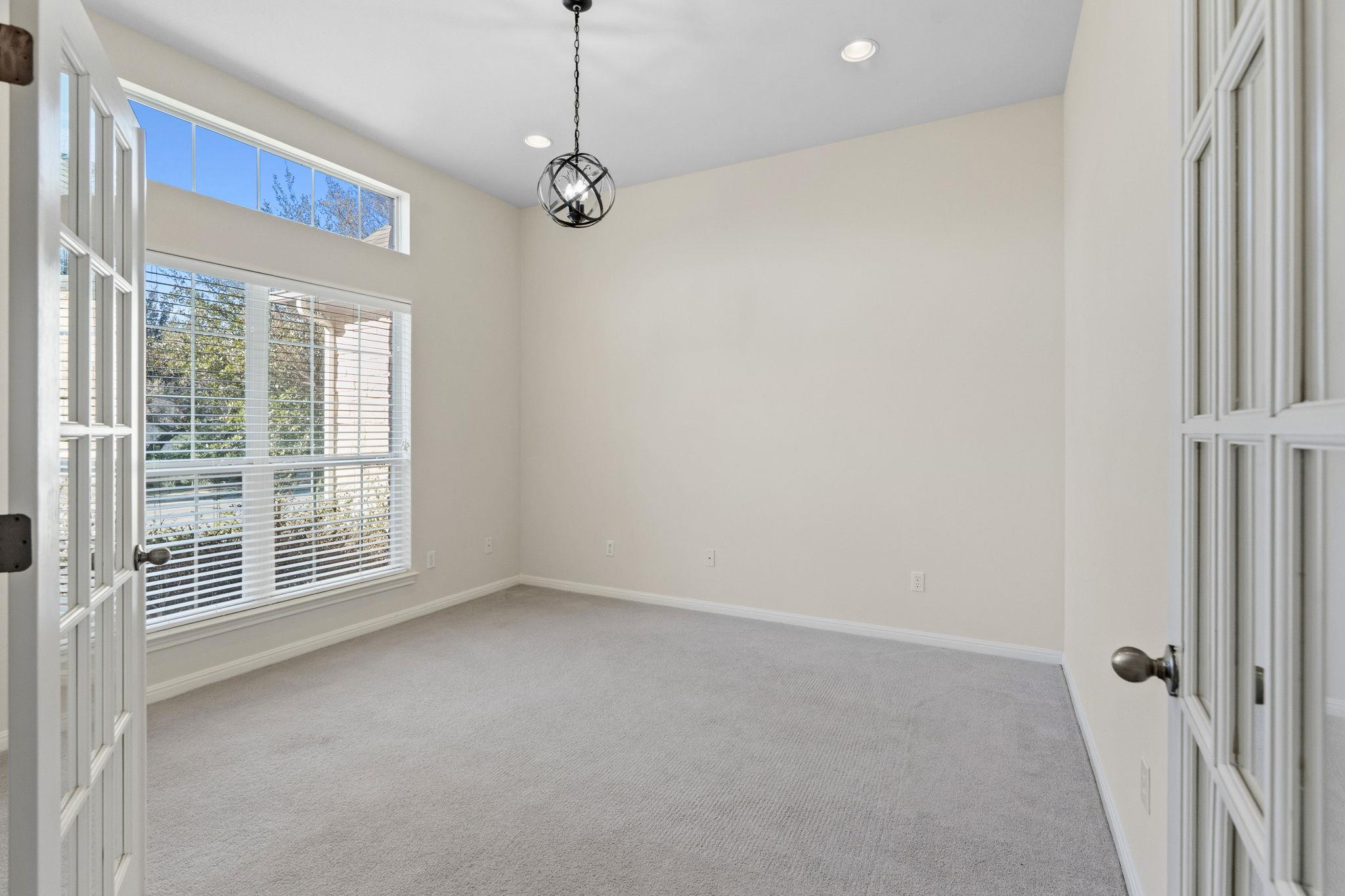 9613 INDINA HILLS Dr, Austin, TX 78717