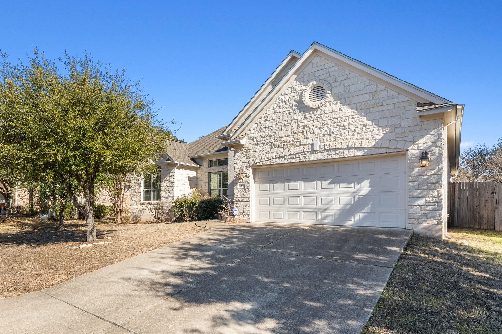 9613 INDINA HILLS Dr, Austin, TX 78717