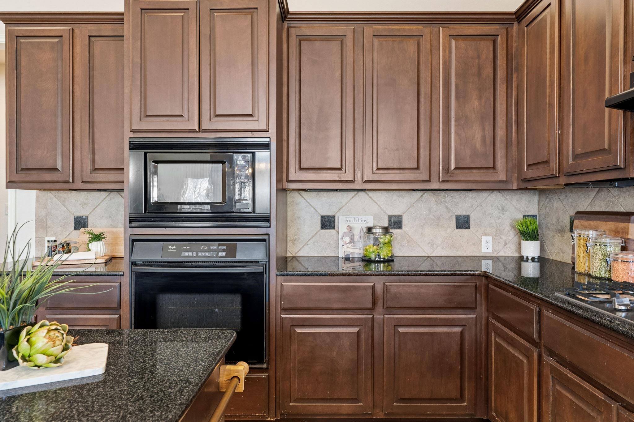 9613 INDINA HILLS Dr, Austin, TX 78717