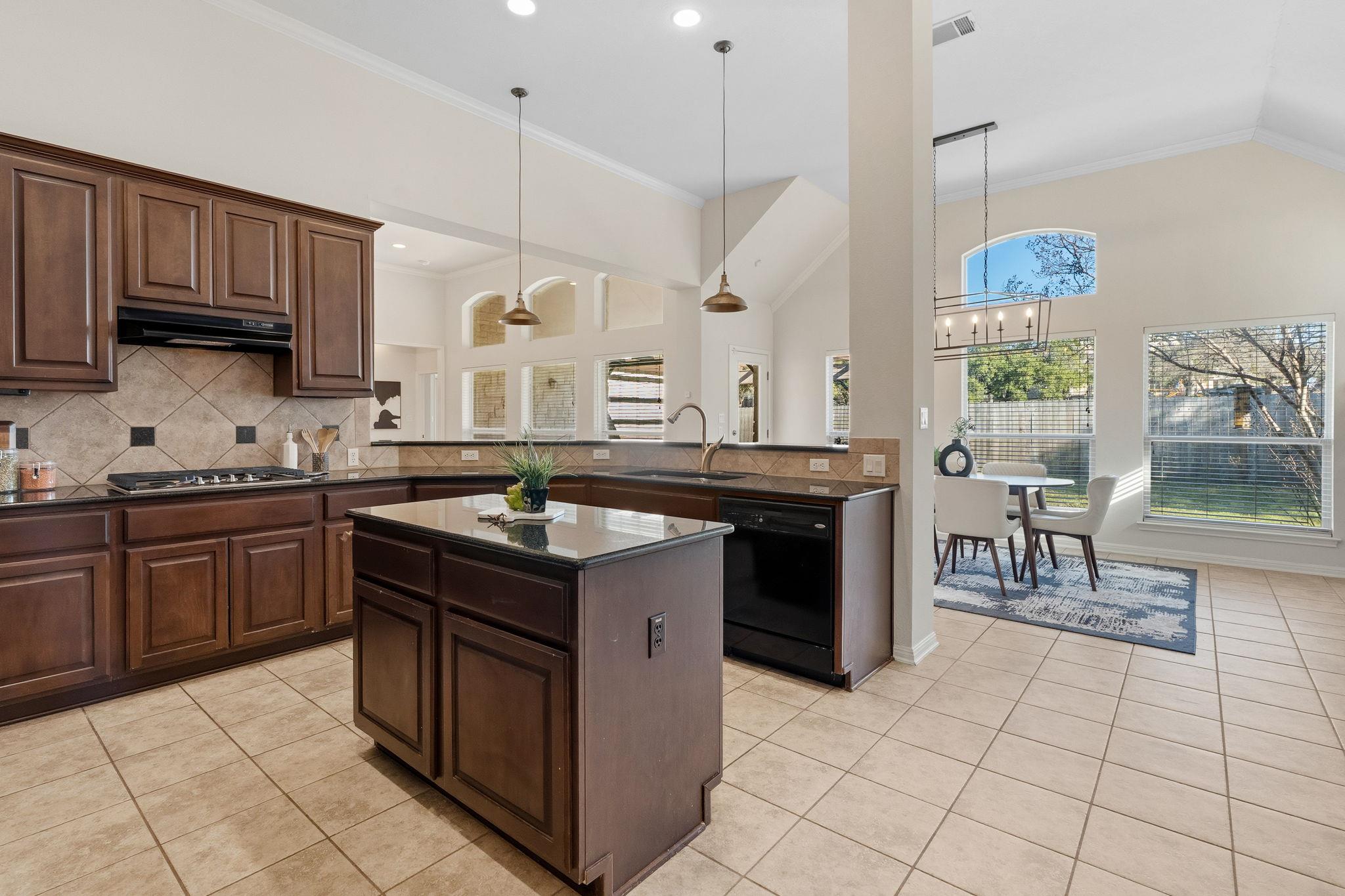 9613 INDINA HILLS Dr, Austin, TX 78717