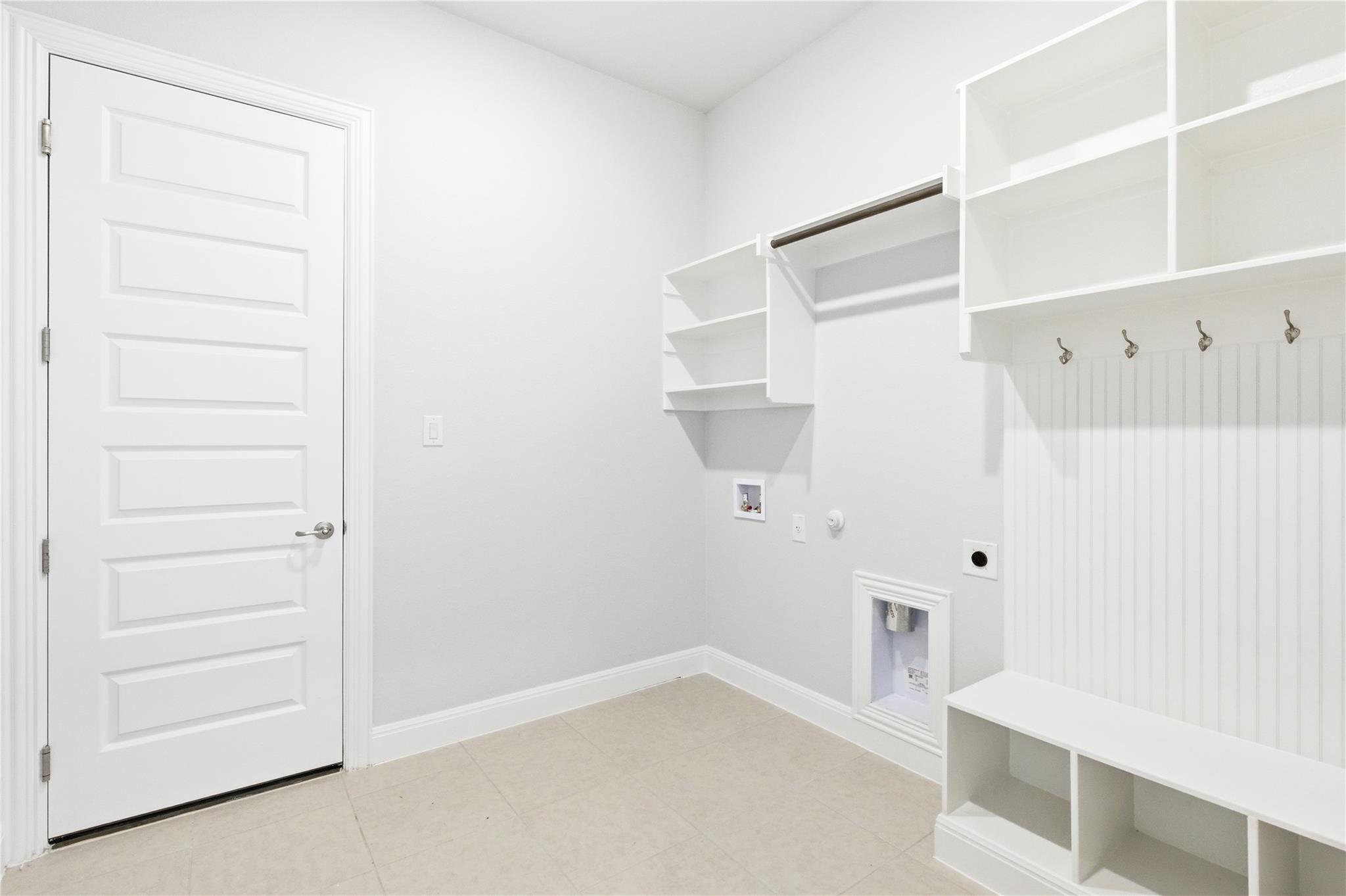 305 Brandywine Rd, Hutto, TX 78634