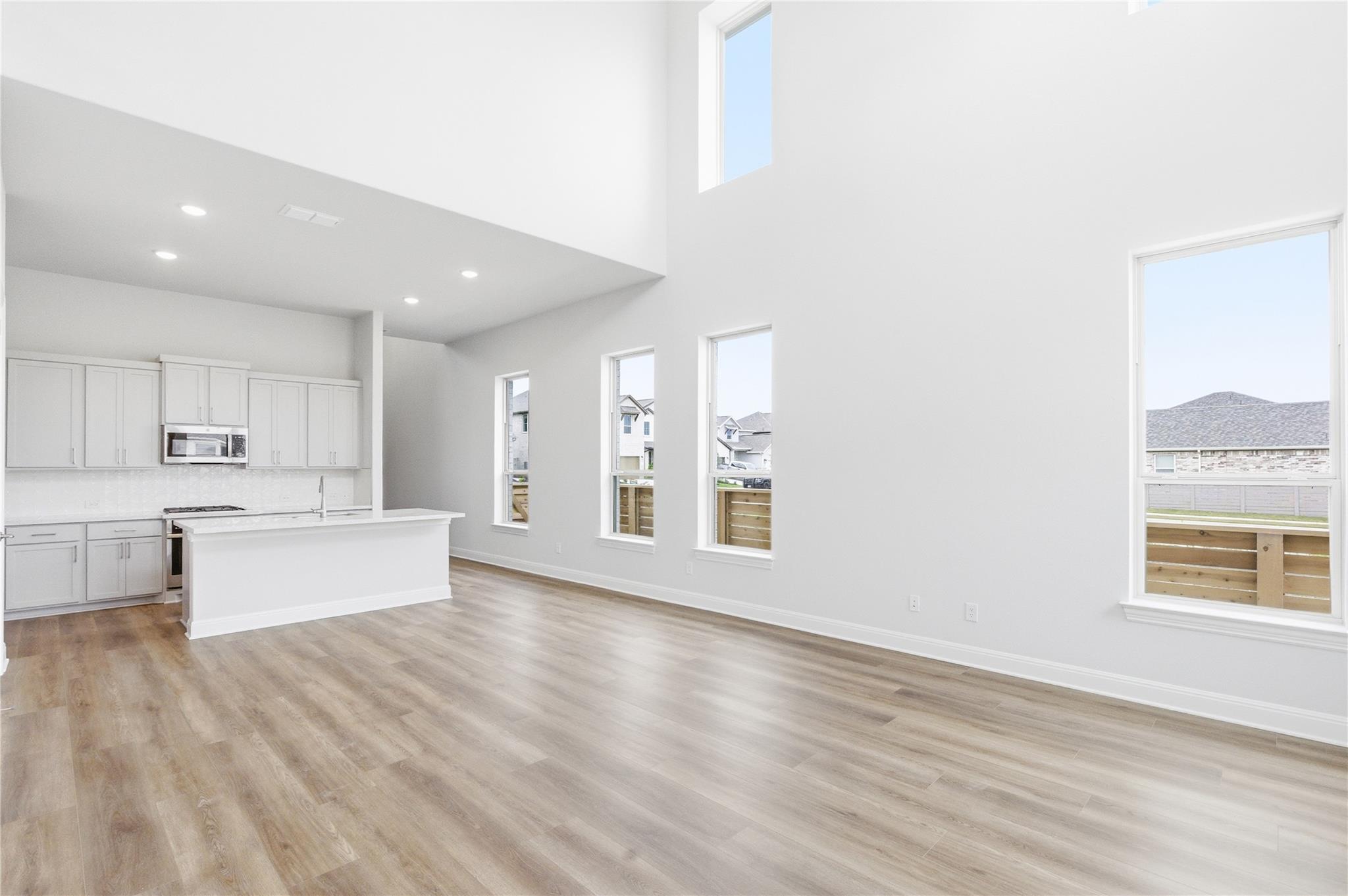 305 Brandywine Rd, Hutto, TX 78634