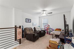 112 Doodle Ln, Hutto, TX 78634