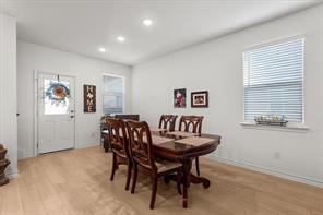 112 Doodle Ln, Hutto, TX 78634