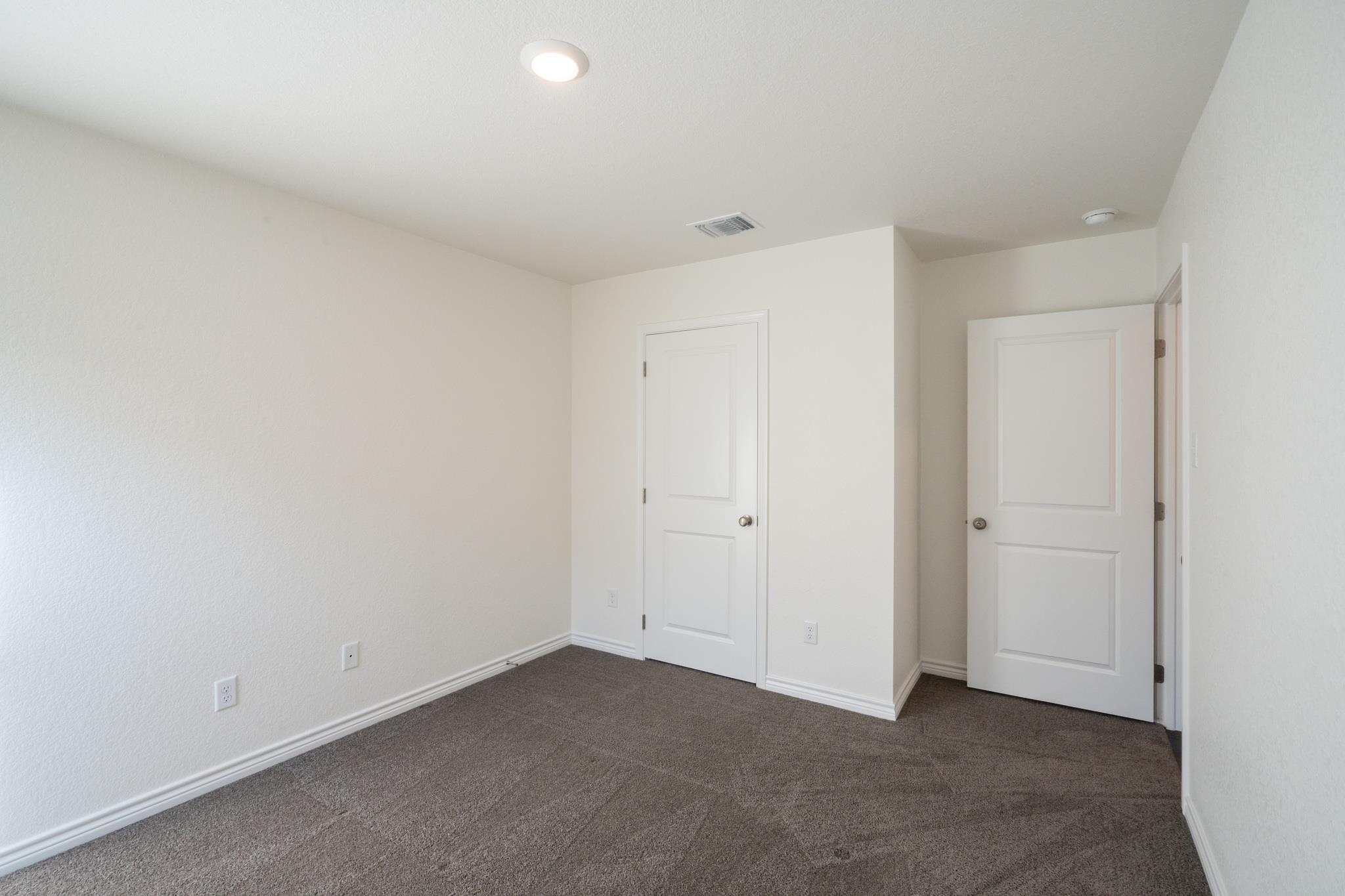 608 Double Vision Rd, Jarrell, TX 76537