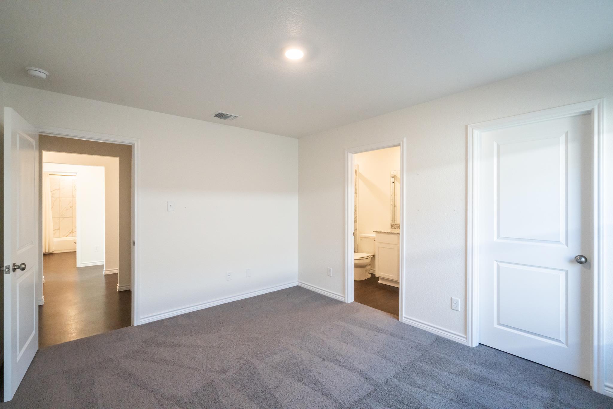 608 Double Vision Rd, Jarrell, TX 76537