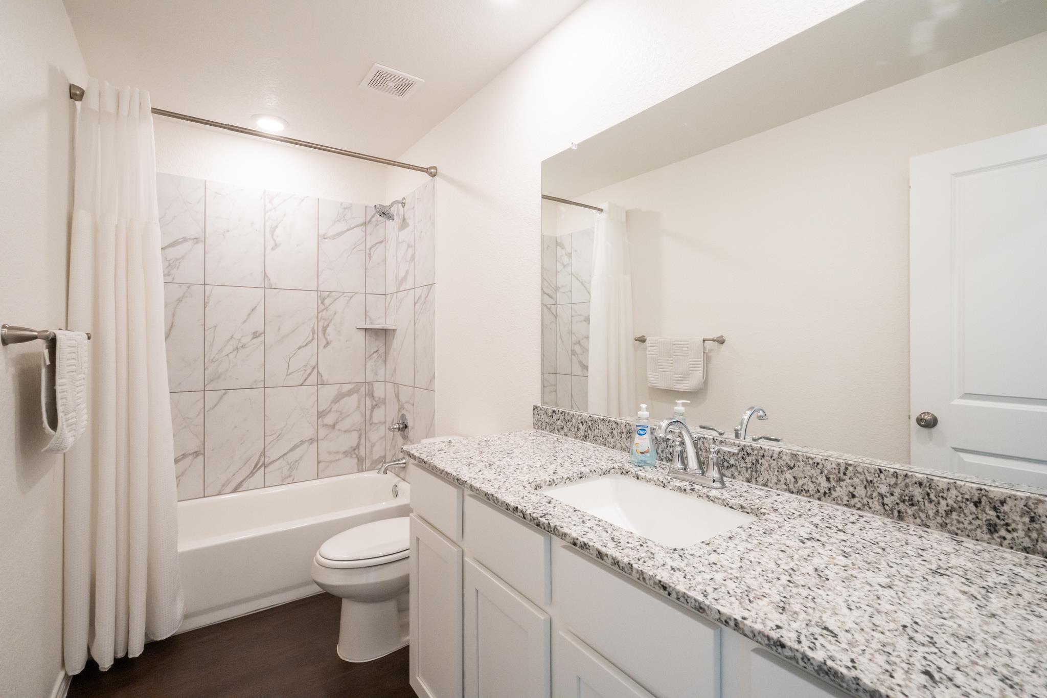 608 Double Vision Rd, Jarrell, TX 76537