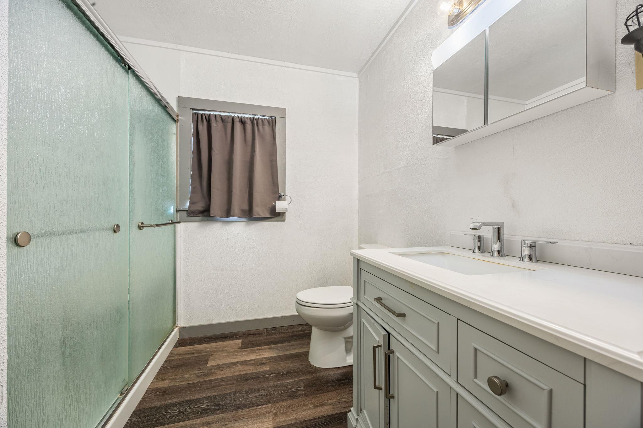 200 College Ave, Florence, TX 76527