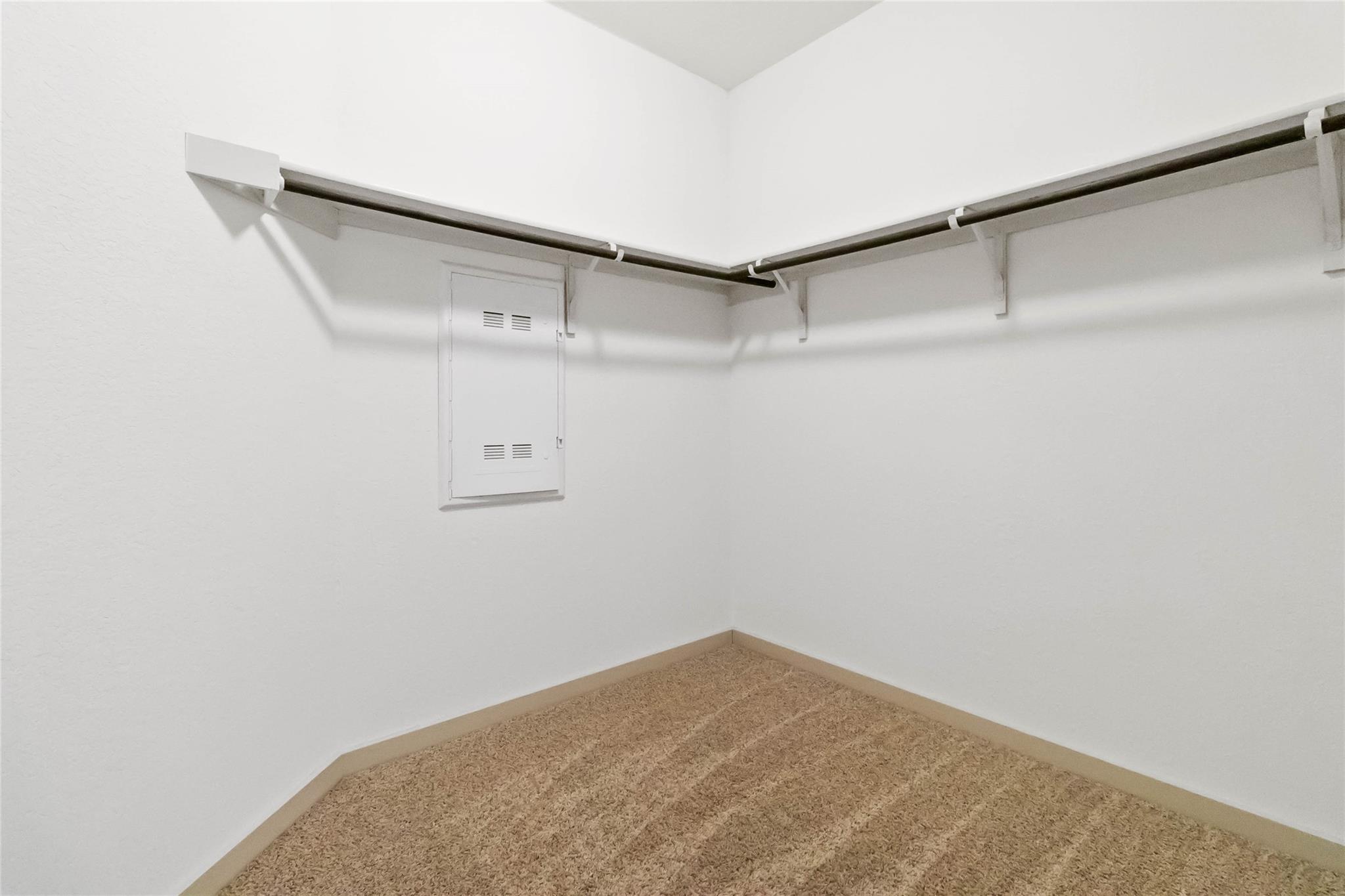 217 Deserti Rd, Leander, TX 78641