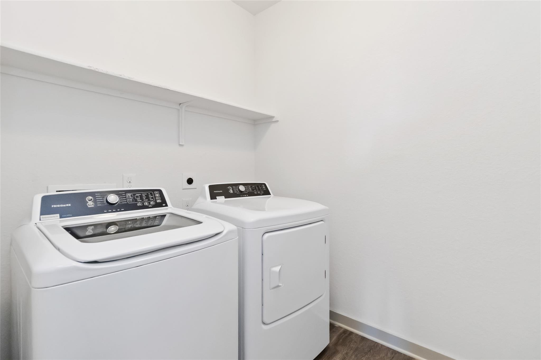 217 Deserti Rd, Leander, TX 78641