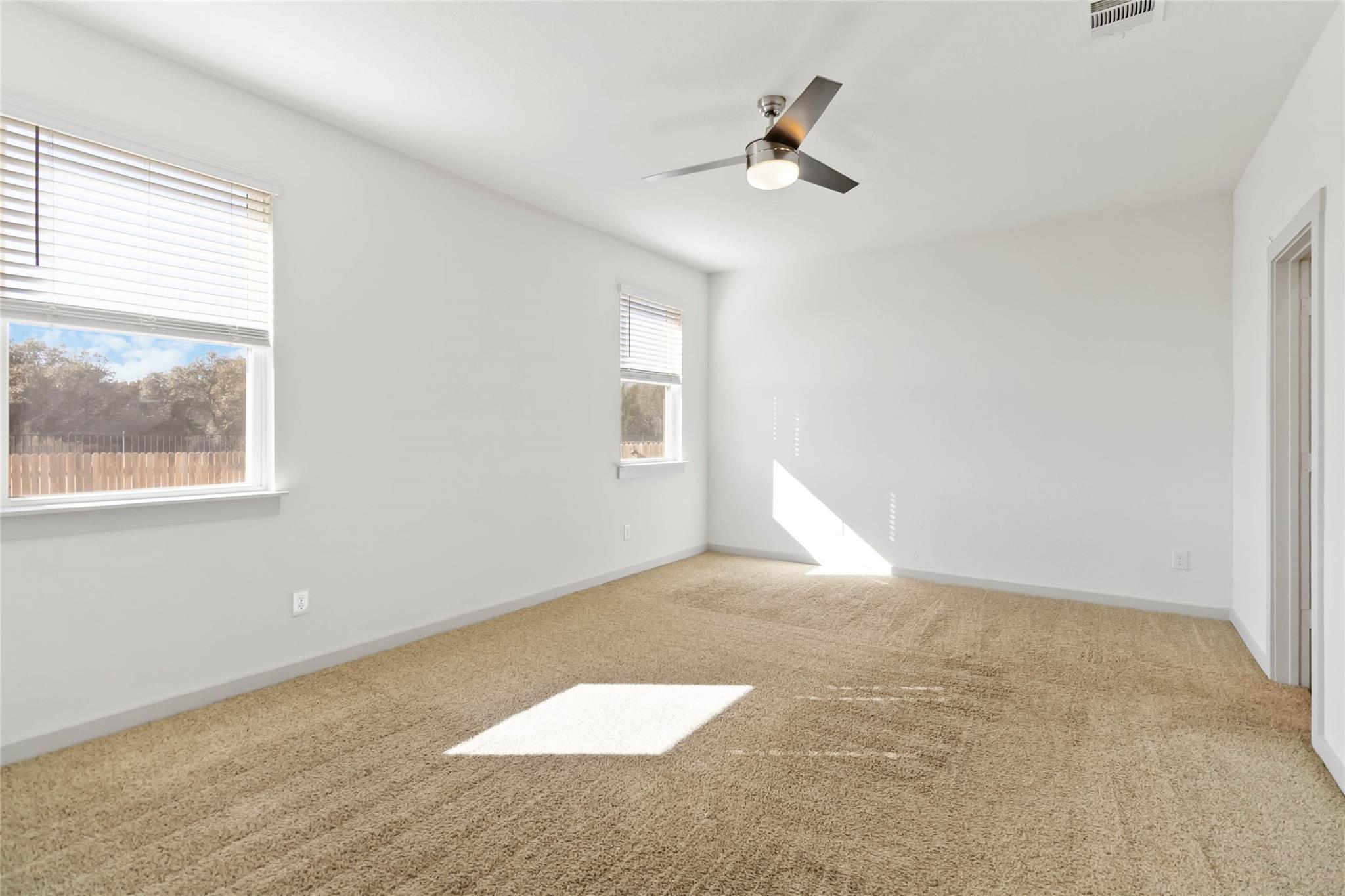 217 Deserti Rd, Leander, TX 78641