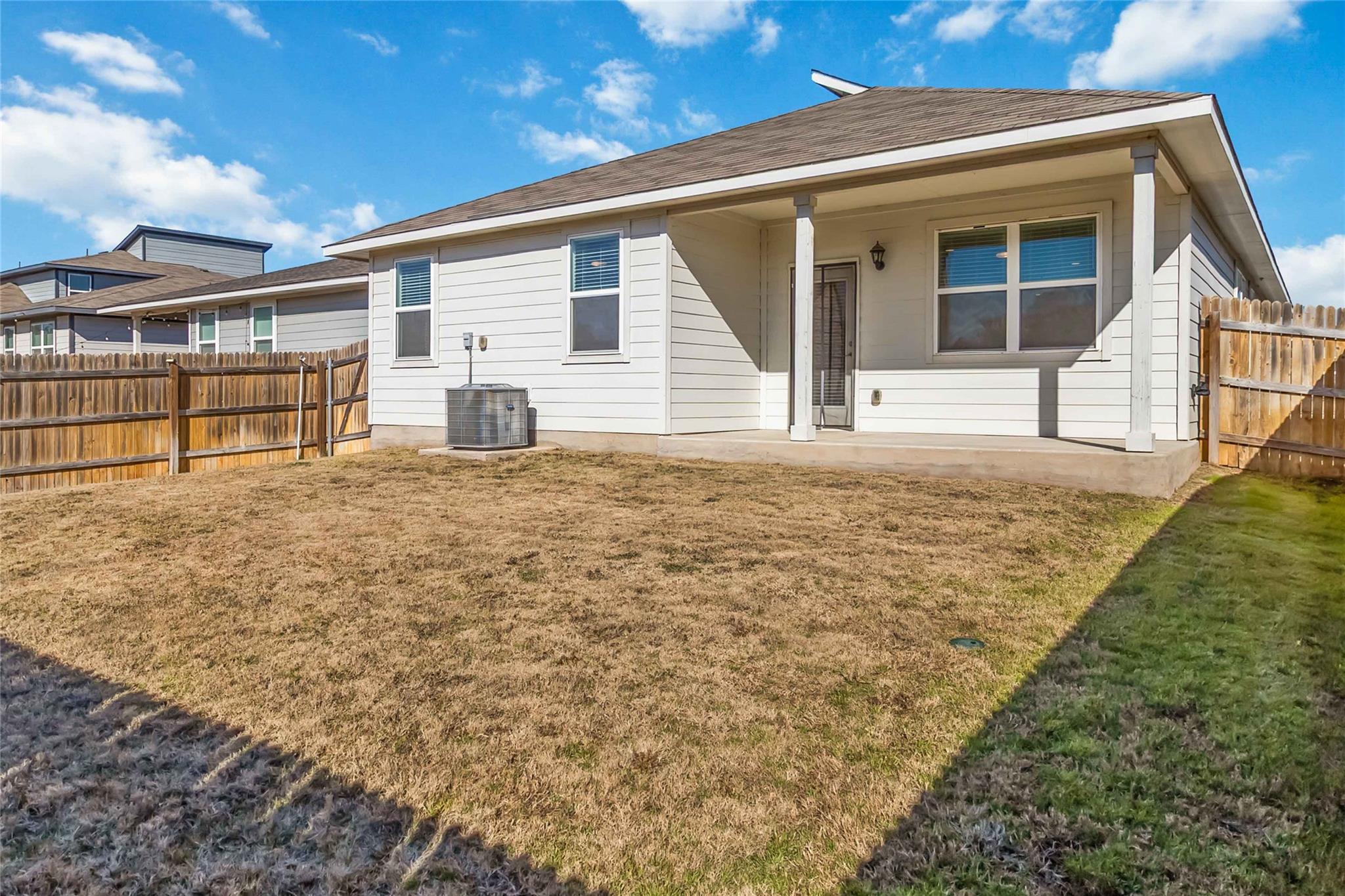 217 Deserti Rd, Leander, TX 78641