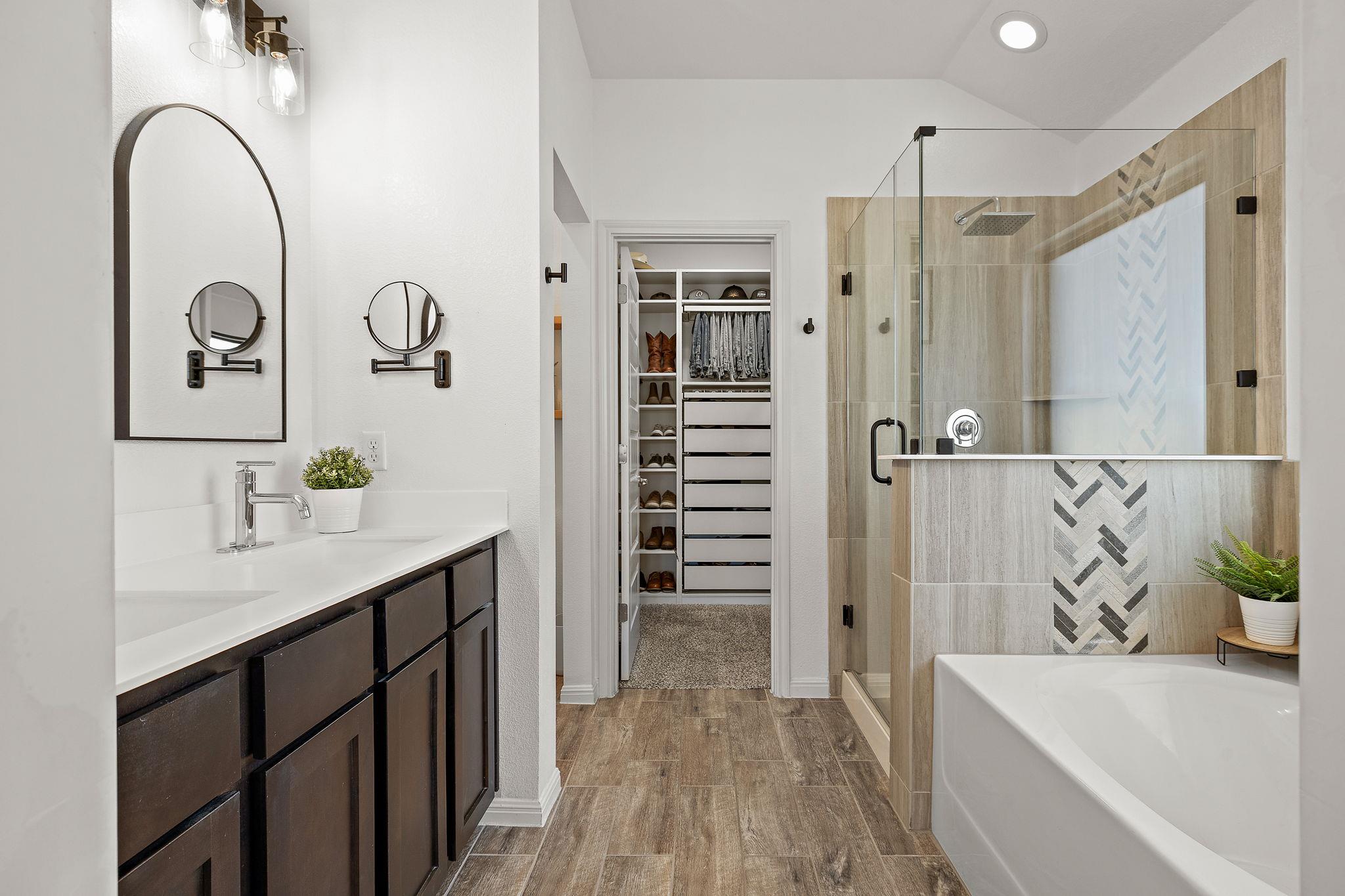 1836 Chickasaw Run, Leander, TX 78641