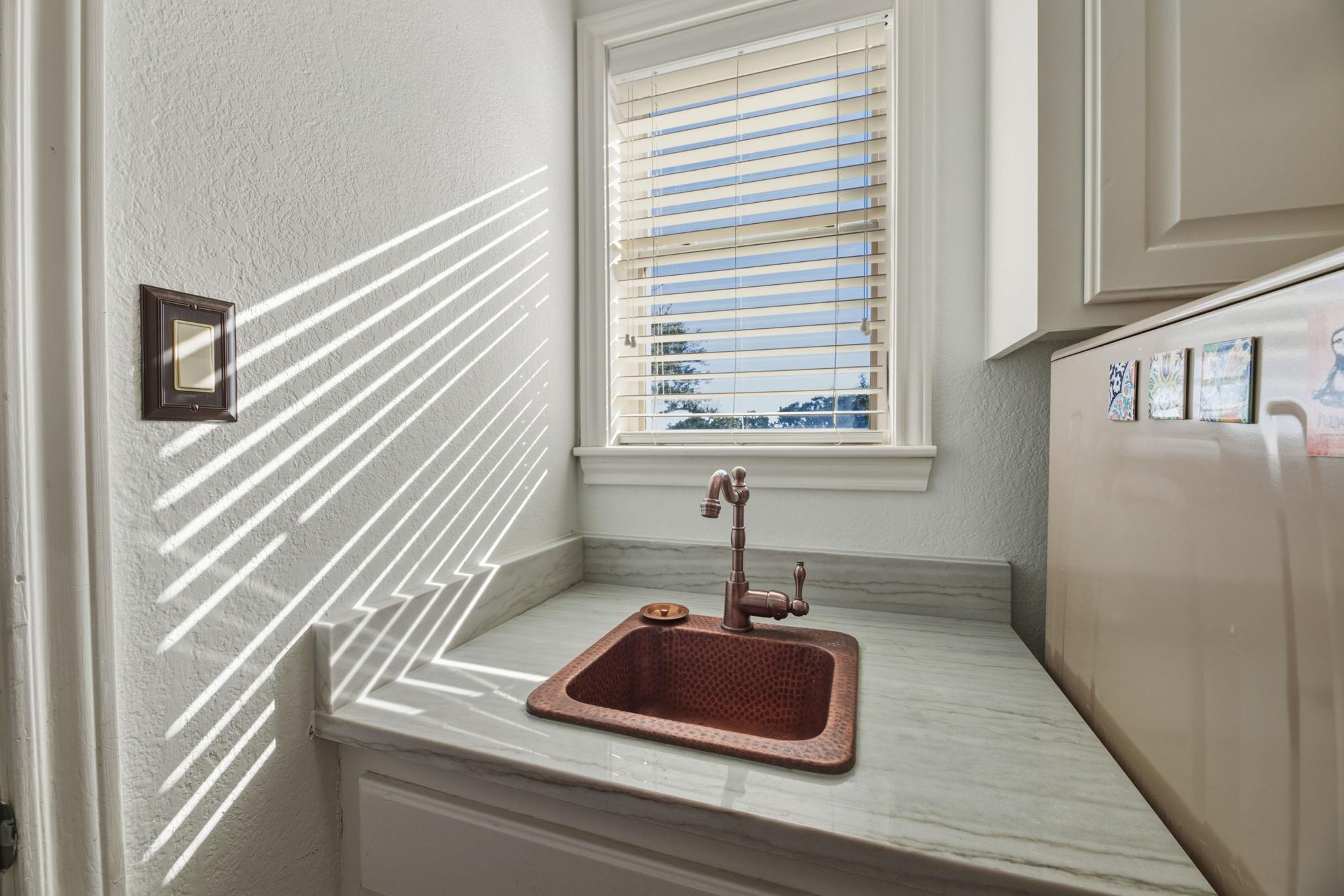 103 High Sierra Dr, Boerne, TX 78006