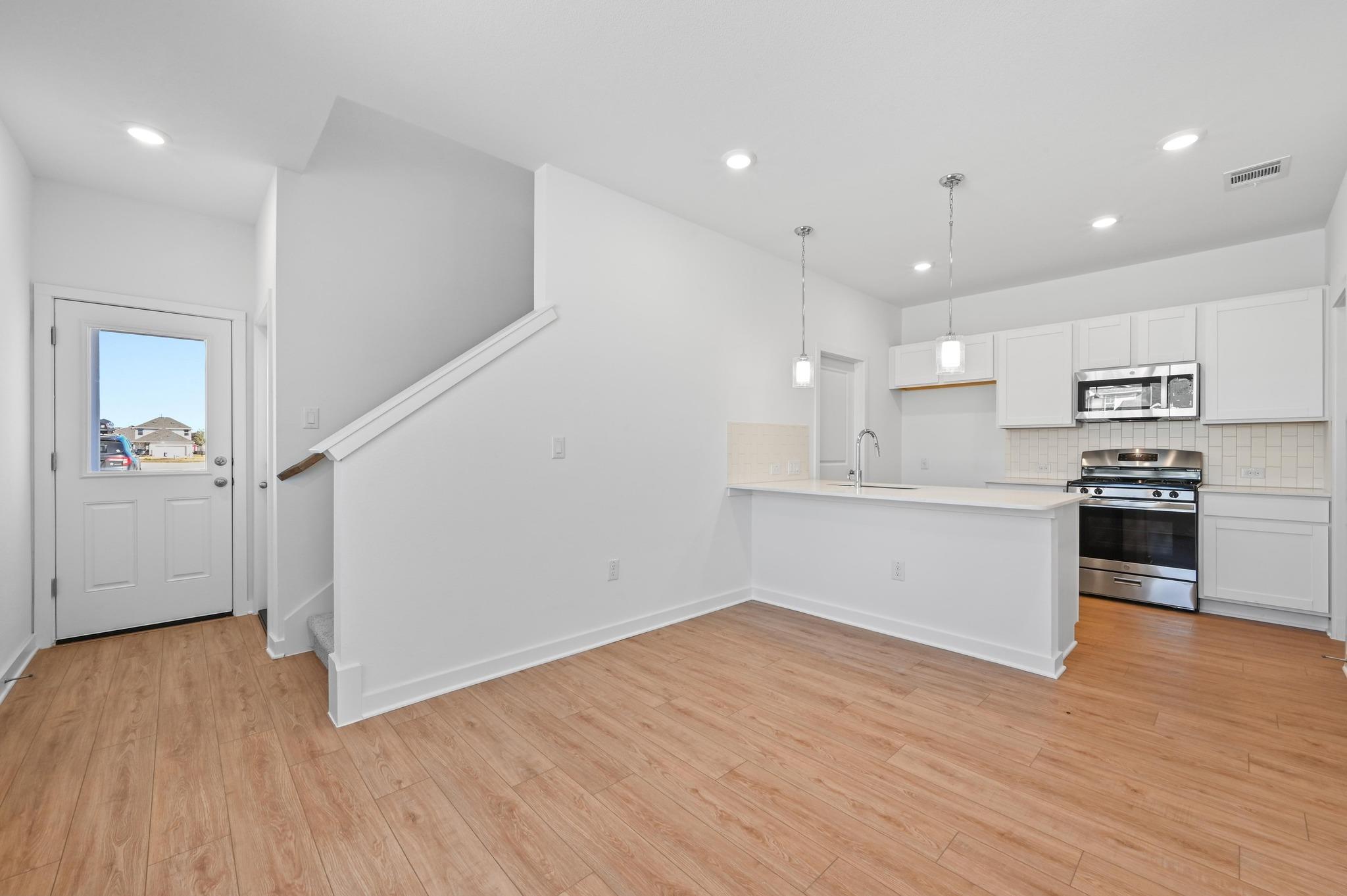 497 Orleanian Dr # C, Buda, TX 78610