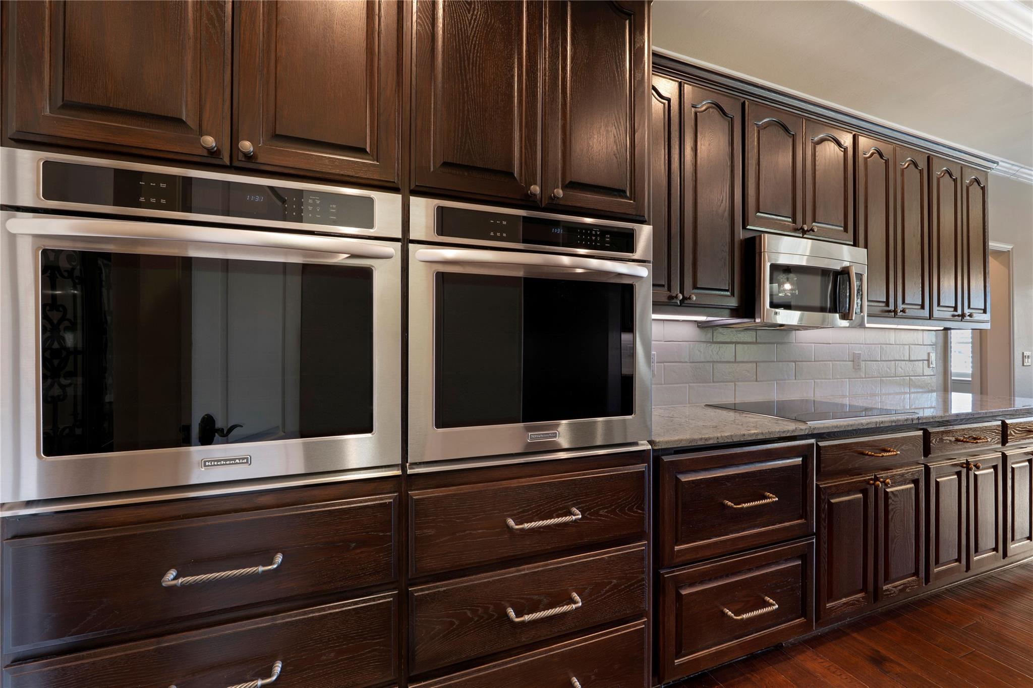 102 Voca, Horseshoe Bay, TX 78657