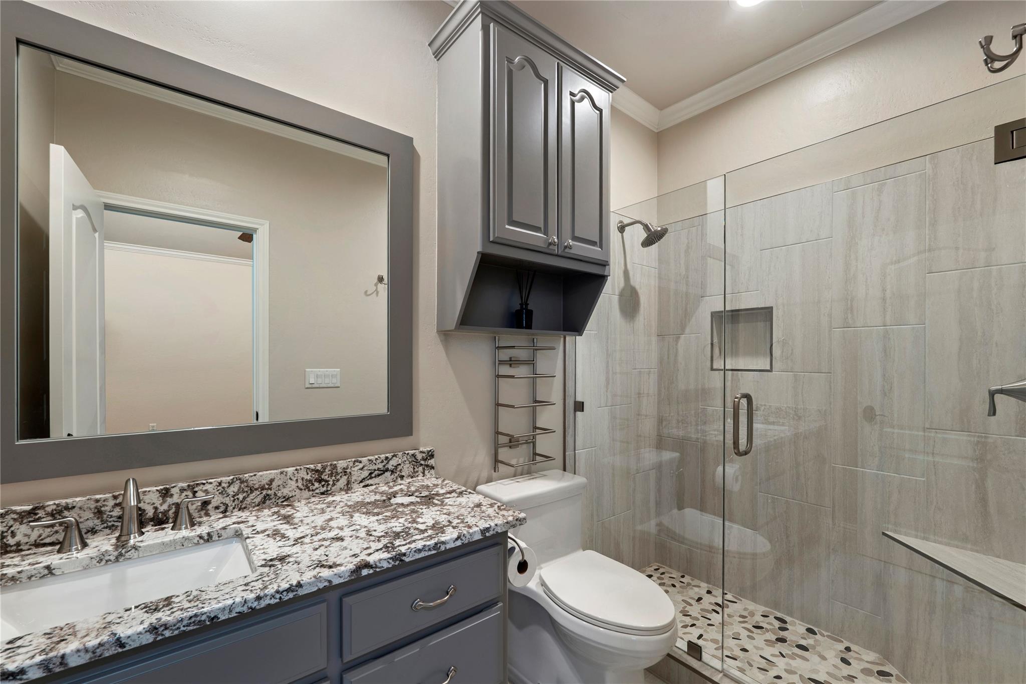 102 Voca, Horseshoe Bay, TX 78657