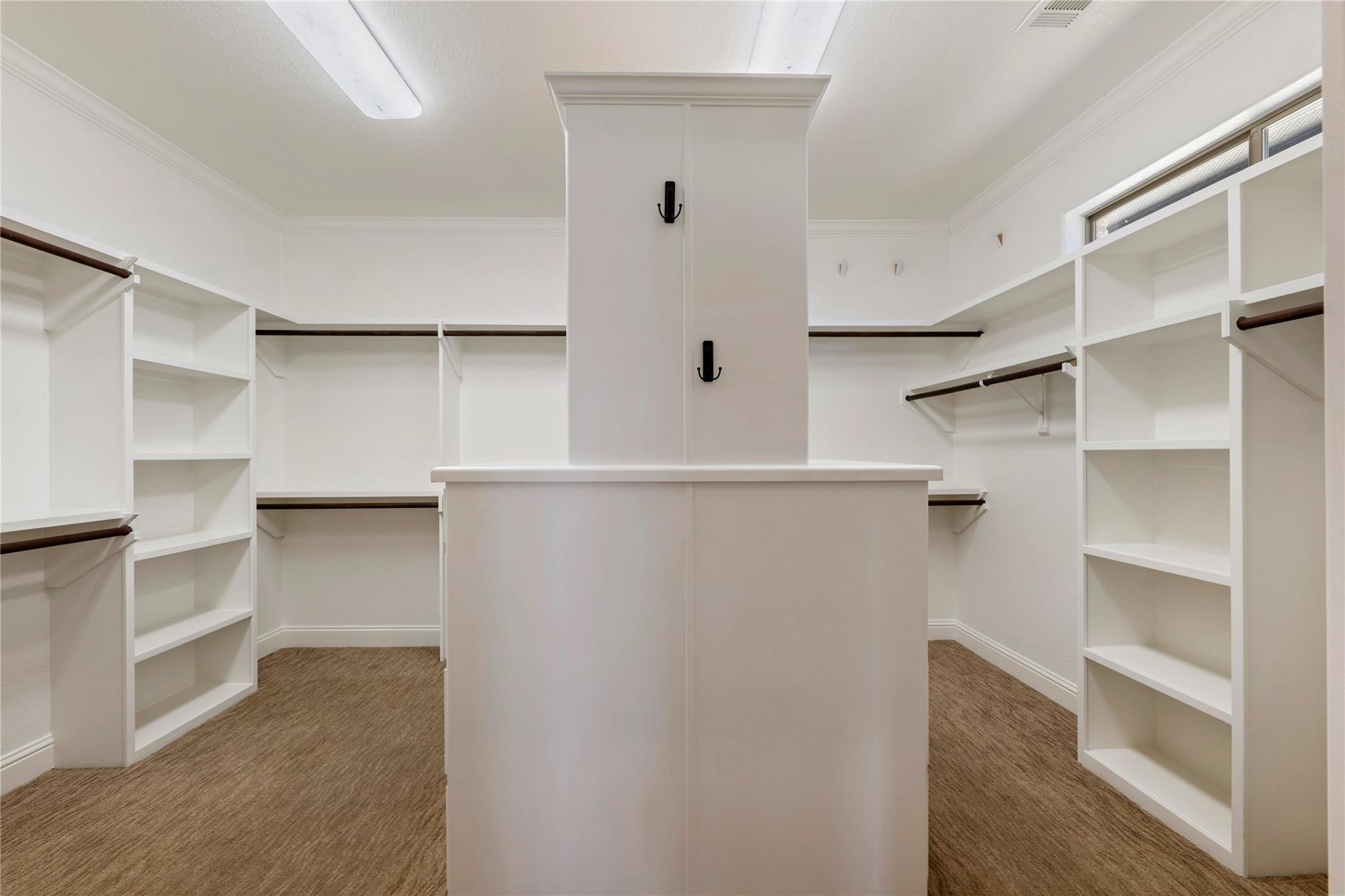 102 Voca, Horseshoe Bay, TX 78657