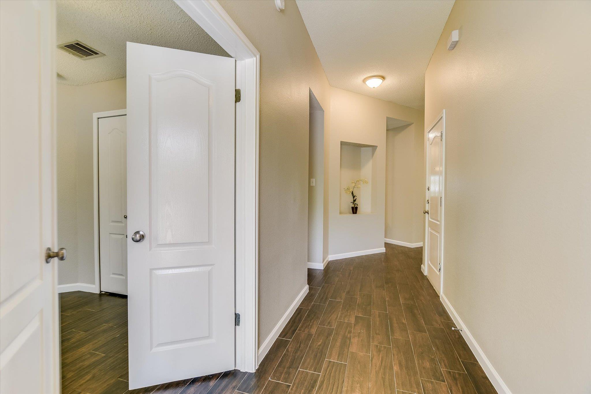 1303 Crossvine Way, Pflugerville, TX 78660