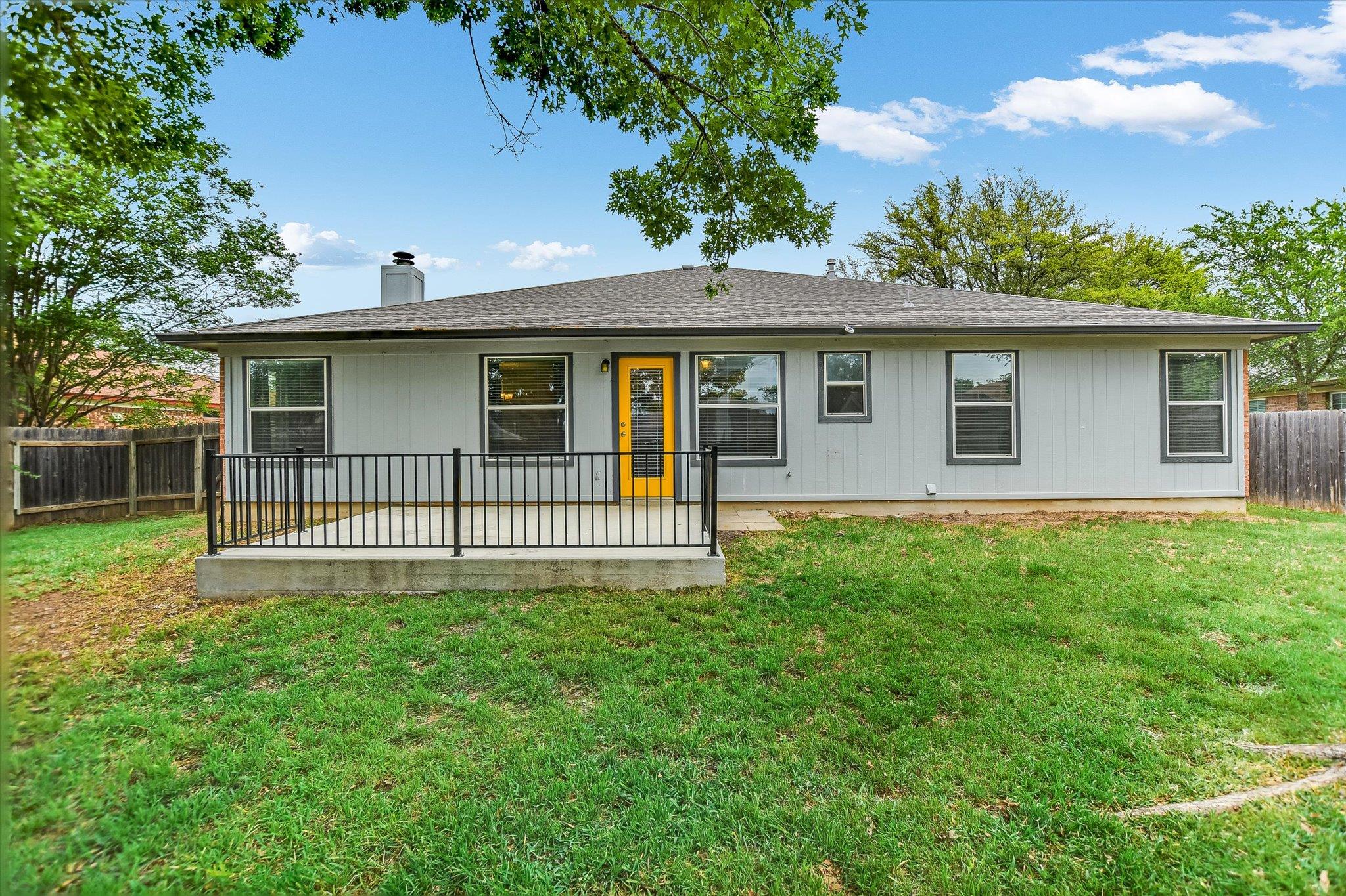 1303 Crossvine Way, Pflugerville, TX 78660