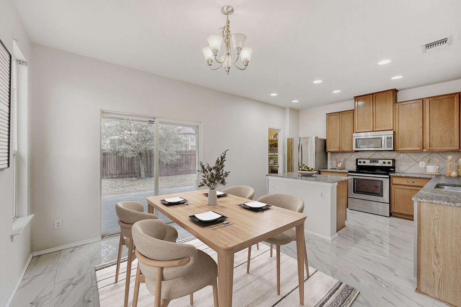 1100 Hyde Park Dr, Round Rock, TX 78665