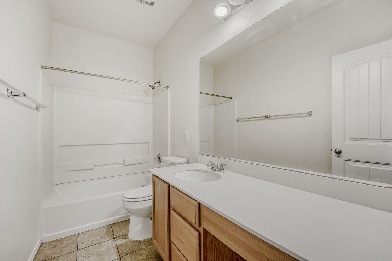 1100 Hyde Park Dr, Round Rock, TX 78665