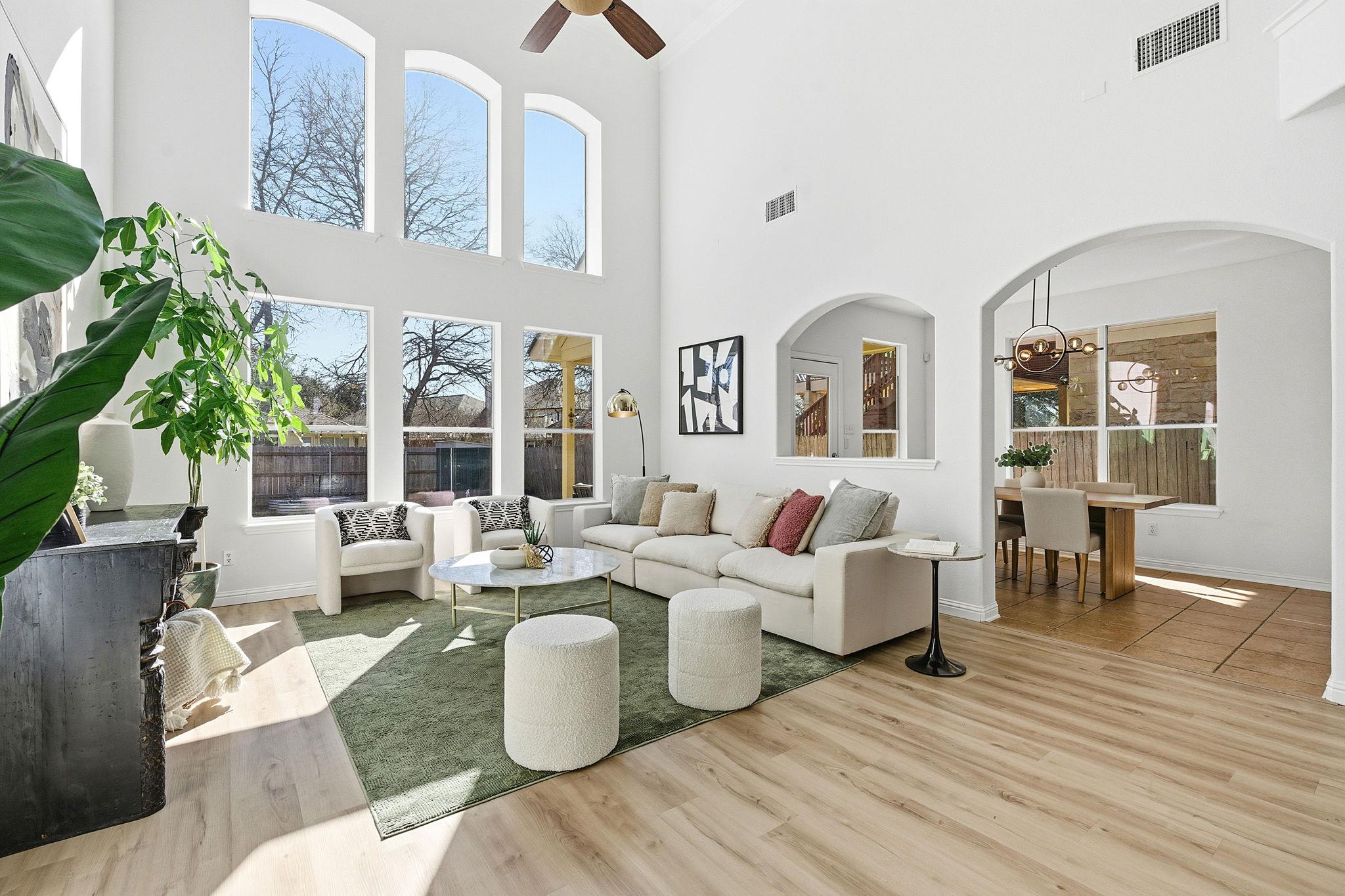 10329 Big Thicket Dr, Austin, TX 78747