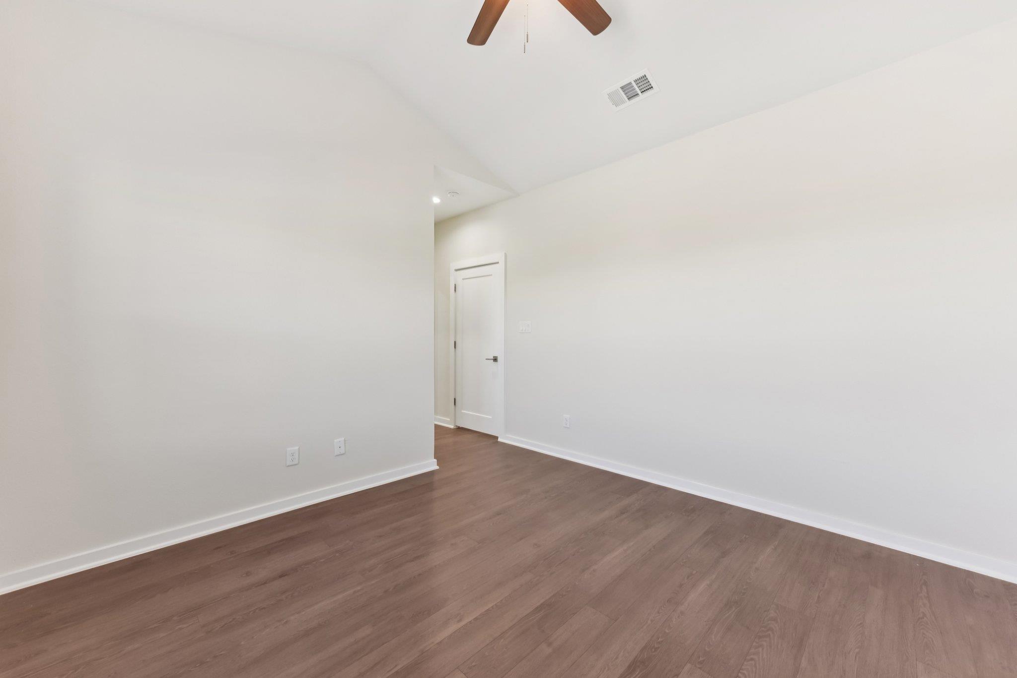 17012 Marsh Wren Pass Dr # 1104B, Pflugerville, TX 78660