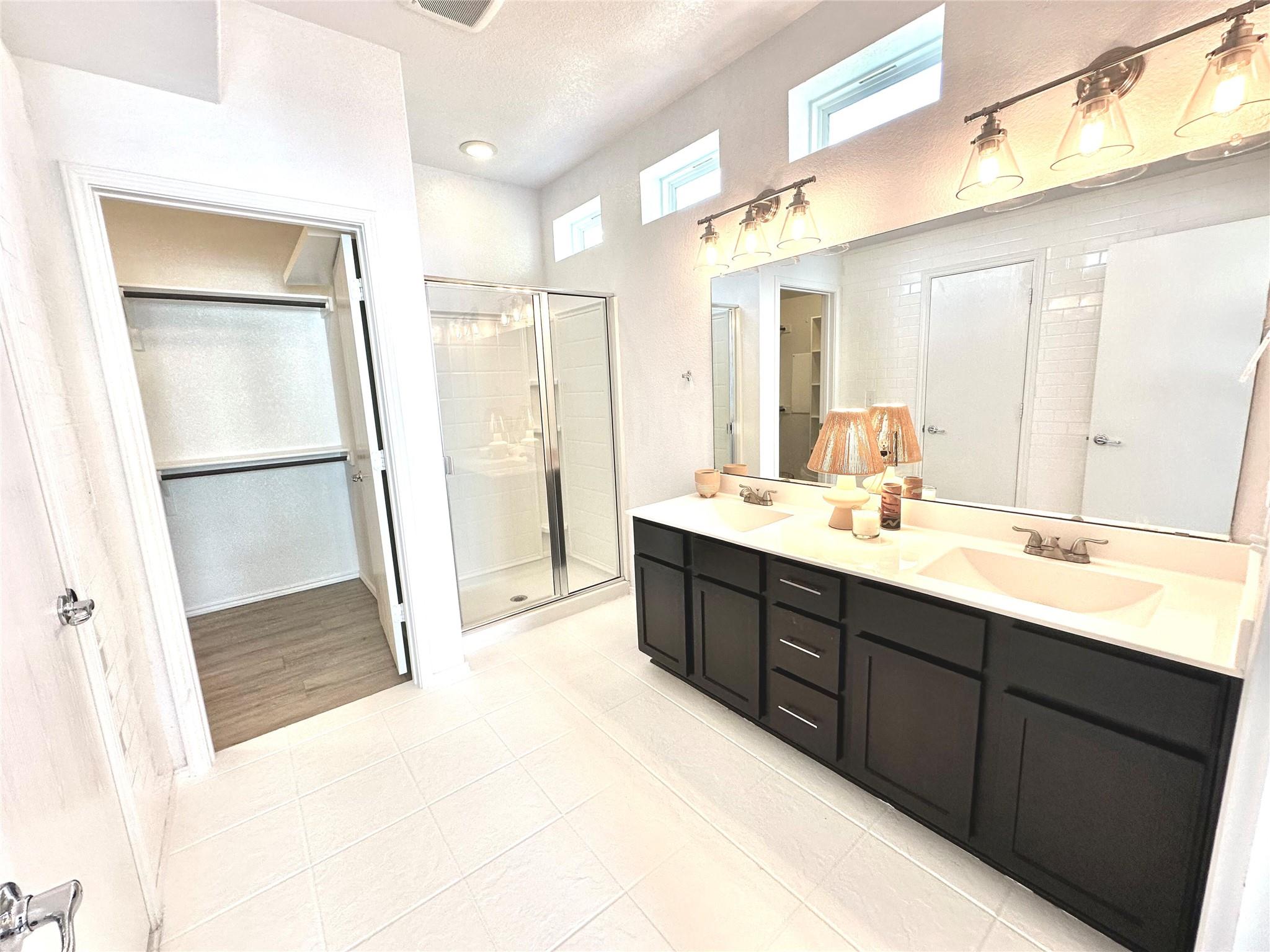 4323 Nitschke St, Austin, TX 78723