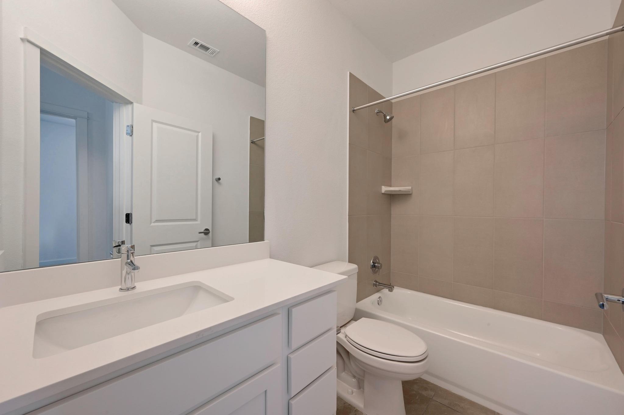 462 Orleanian Dr # B, Buda, TX 78610