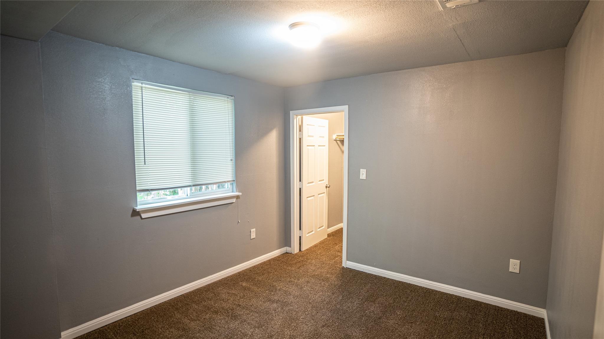 106 W Hoopes Ave, Pflugerville, TX 78660