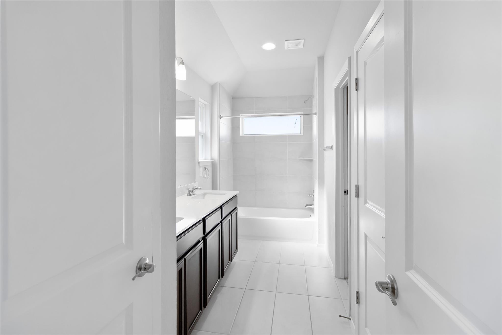 5613 Respinto Dr, Austin, TX 78747