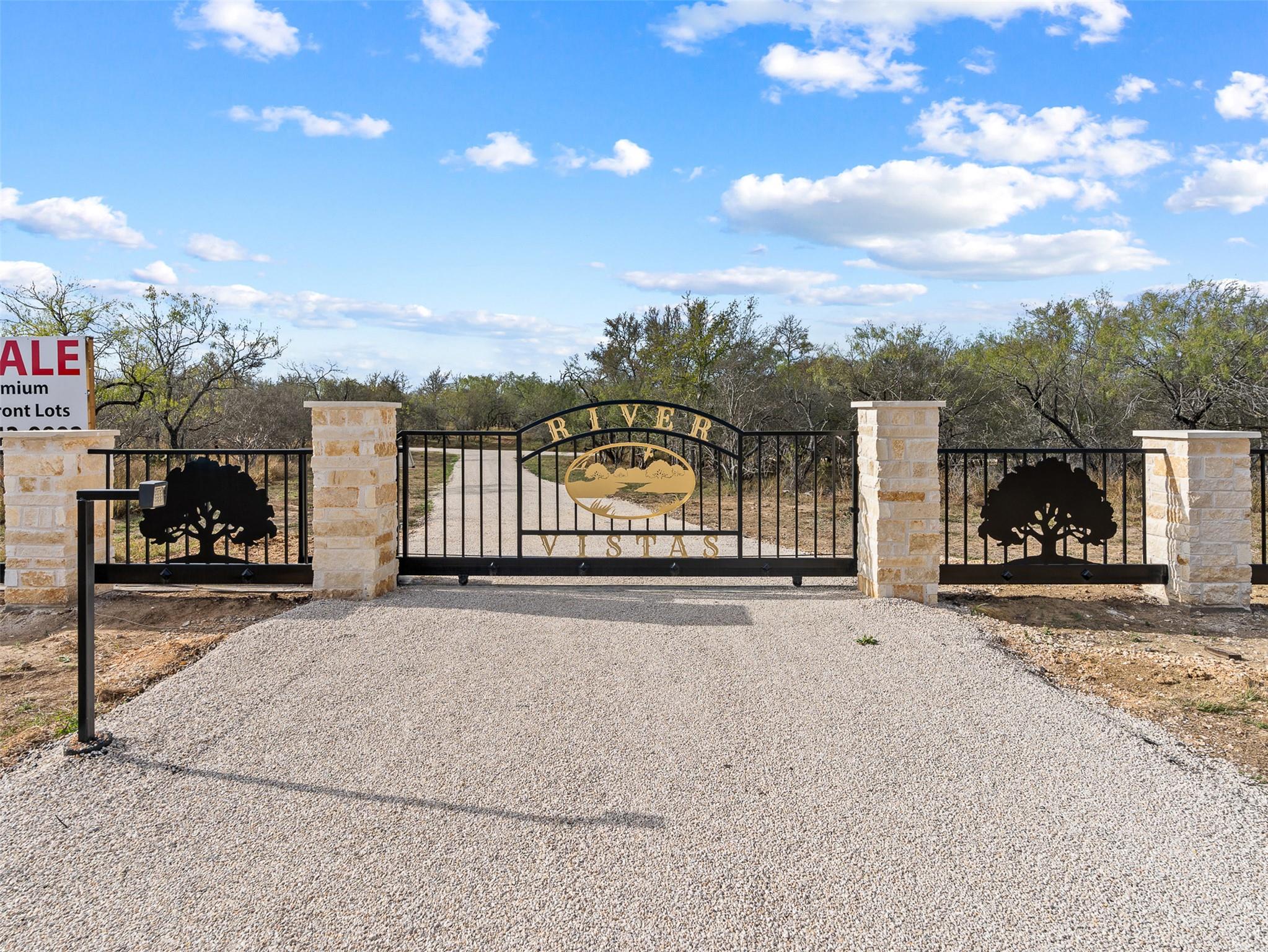 Tract 4 US Hwy 90 Alt, Seguin, TX 78155