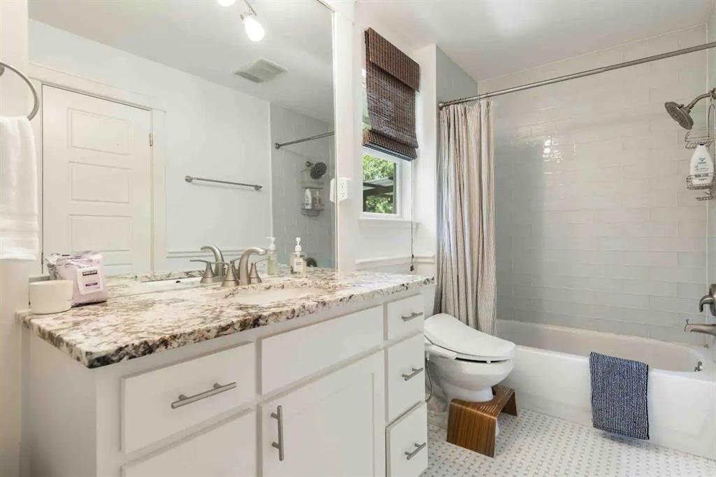 6604 Blarwood Dr, Austin, TX 78745