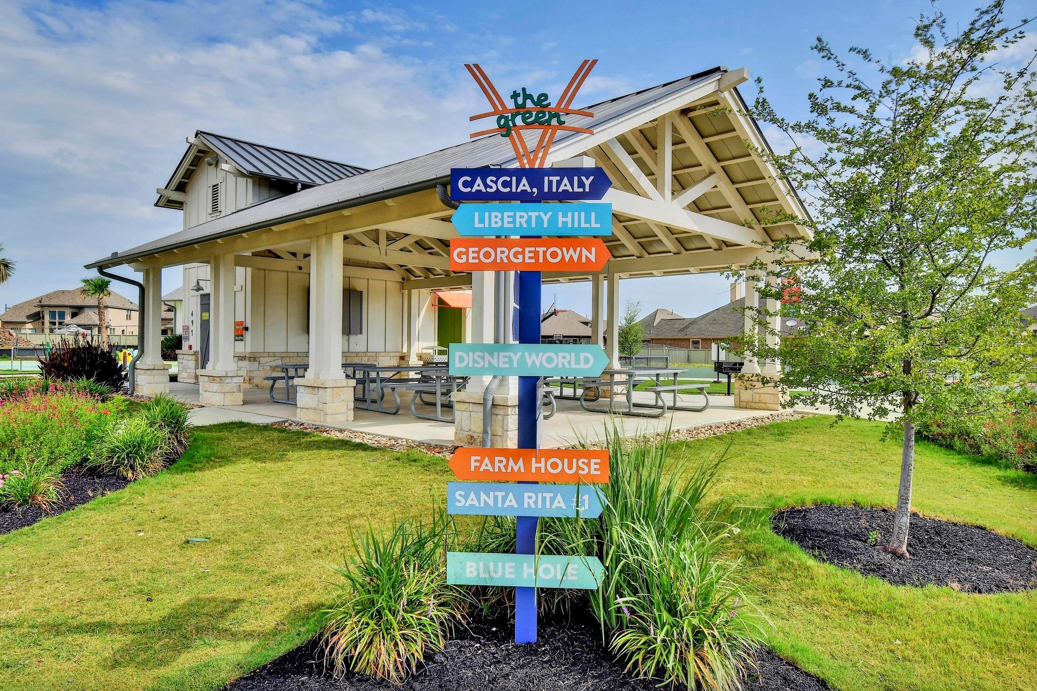 329 La Dera Dr, Liberty Hill, TX 78642