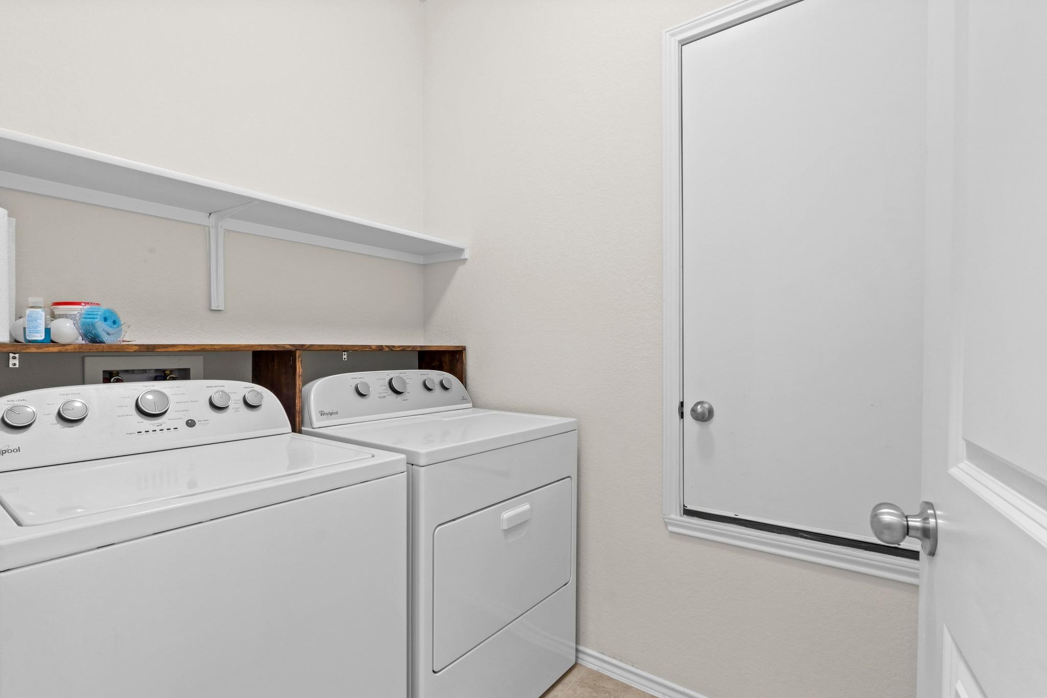 329 La Dera Dr, Liberty Hill, TX 78642