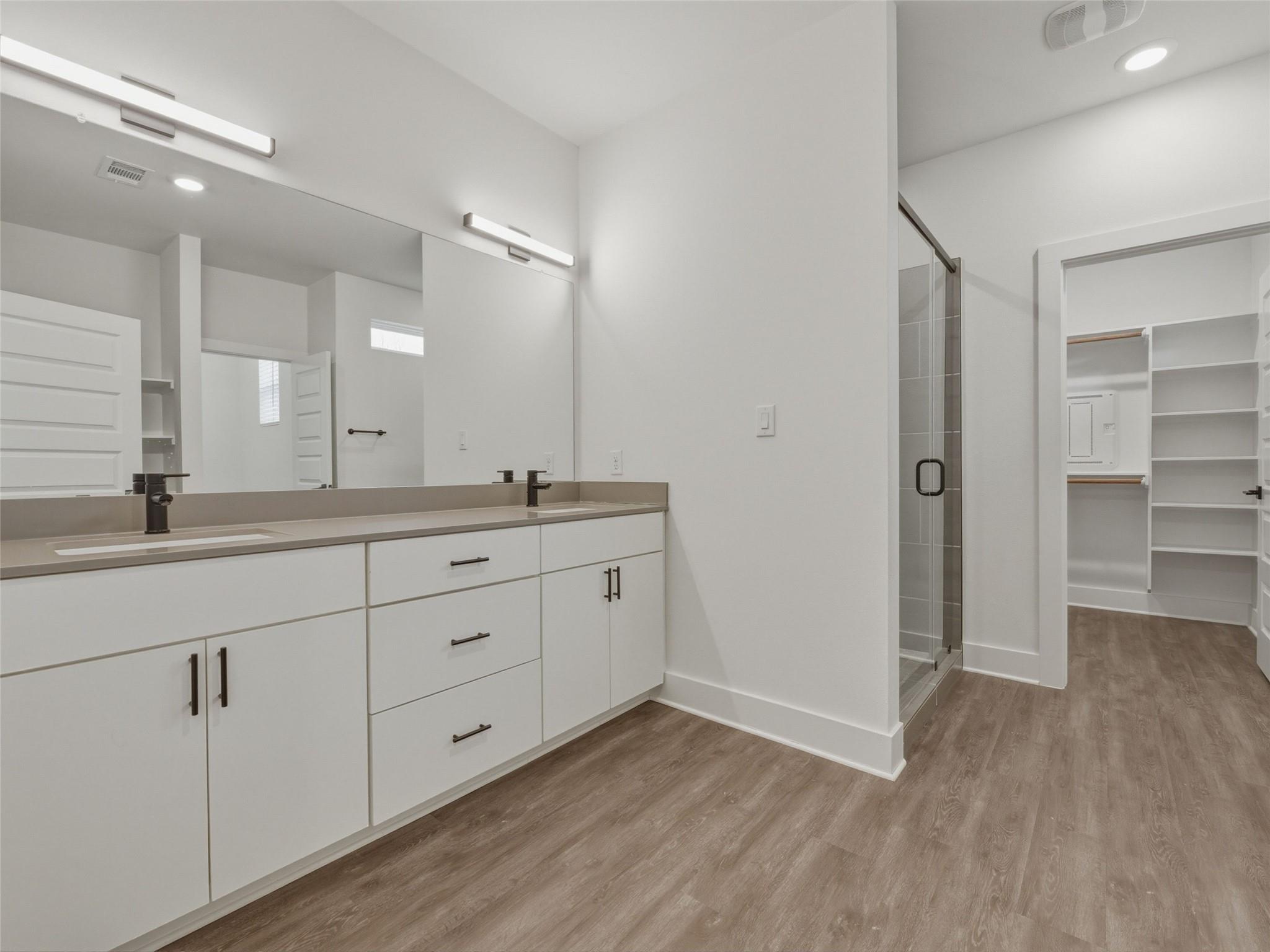 2009 Iroquois Ln, Austin, TX 78741