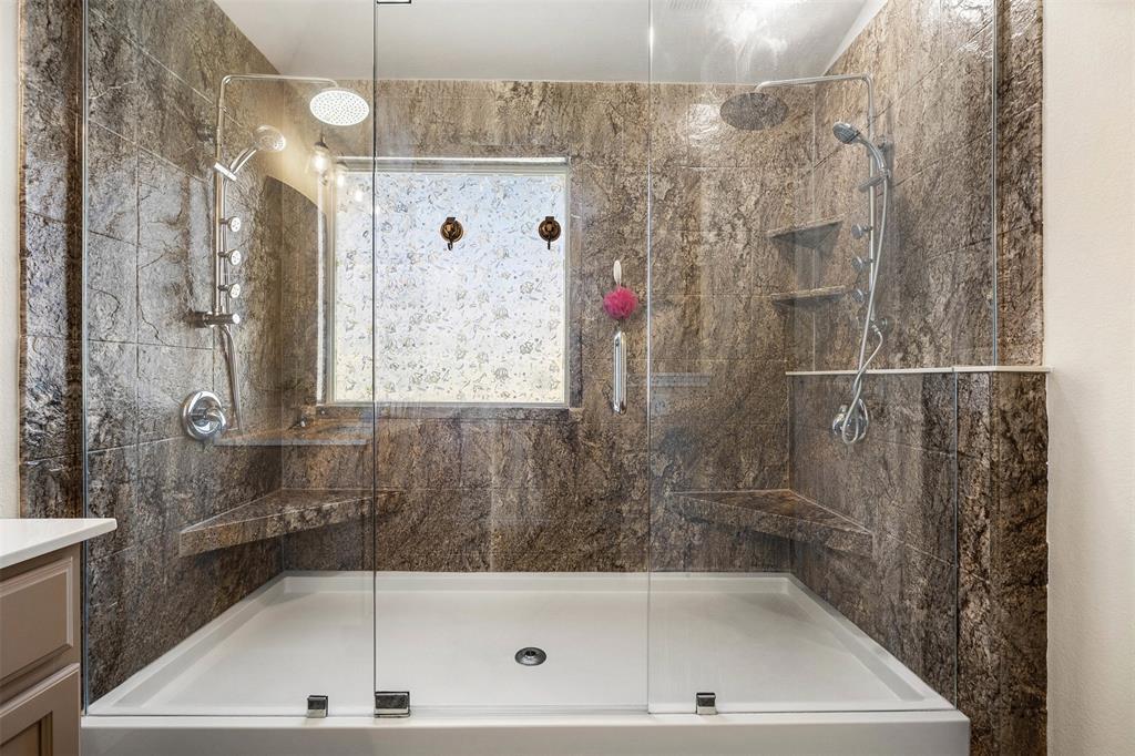 320 Ammonite Ln, Jarrell, TX 76537