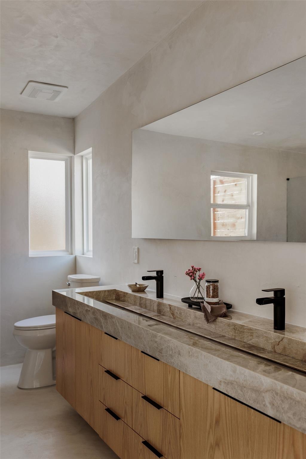 3802 Rockledge Dr, Austin, TX 78731